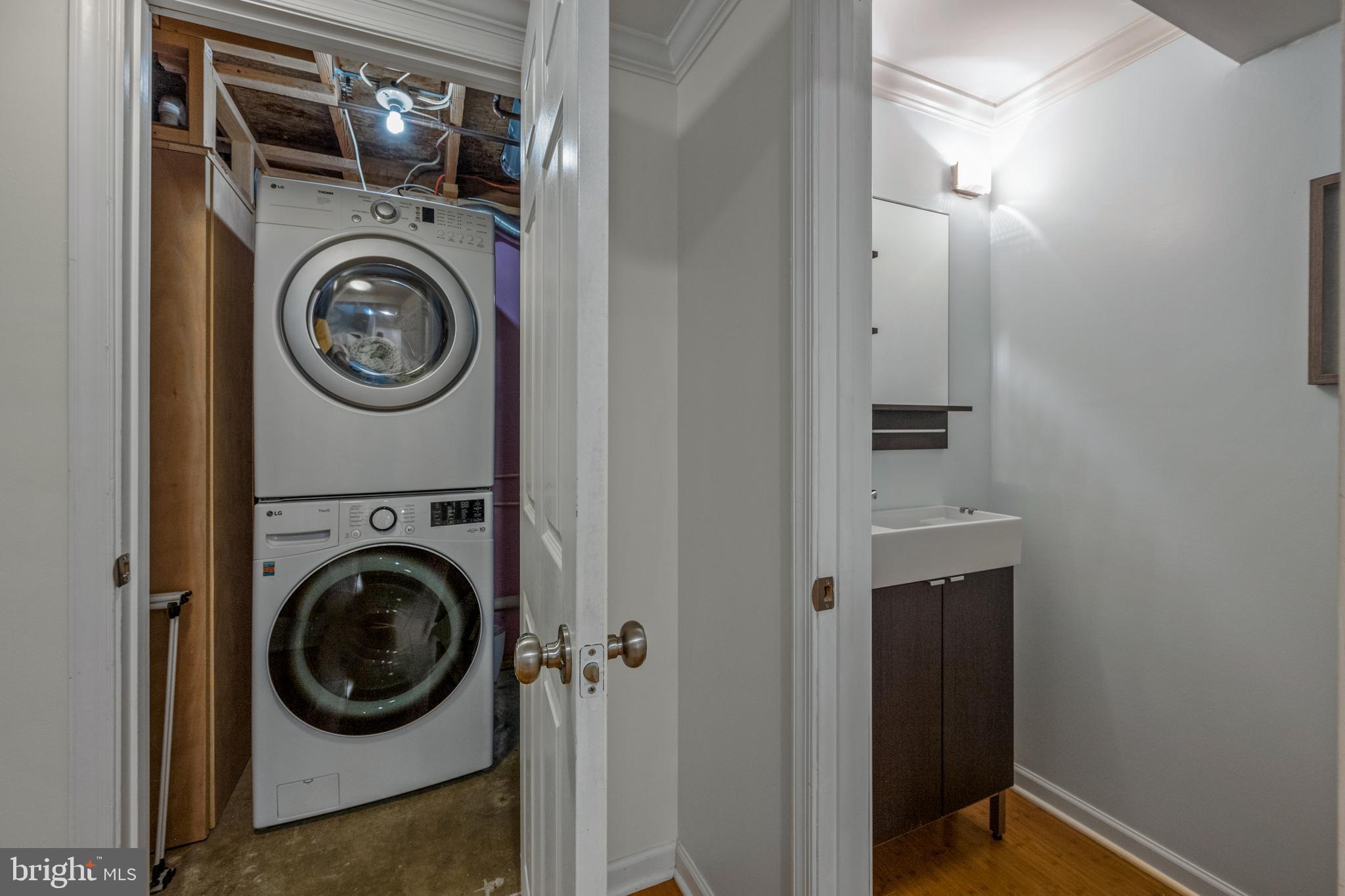 8089 WOLSEY COURT