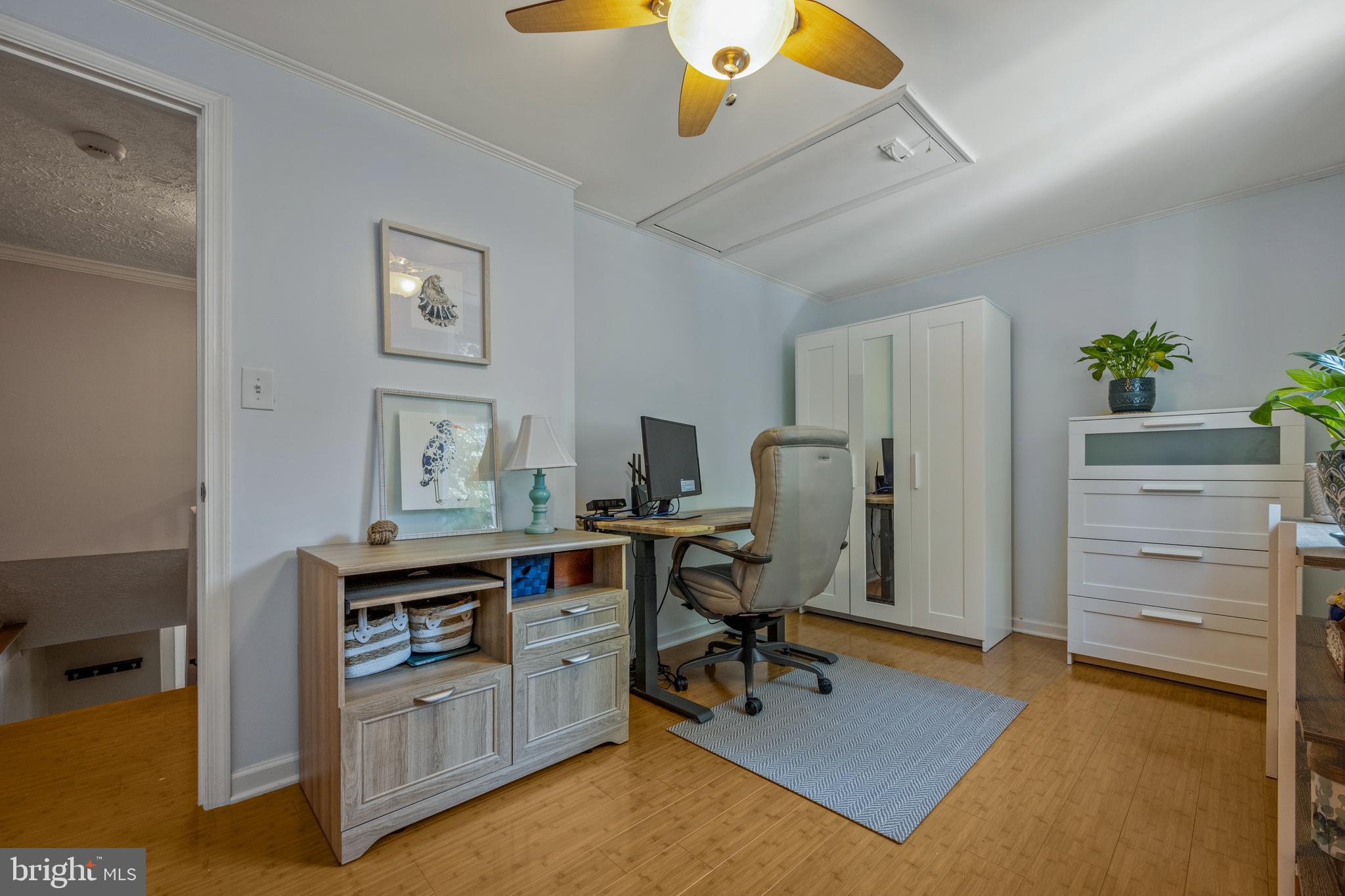 8089 WOLSEY COURT