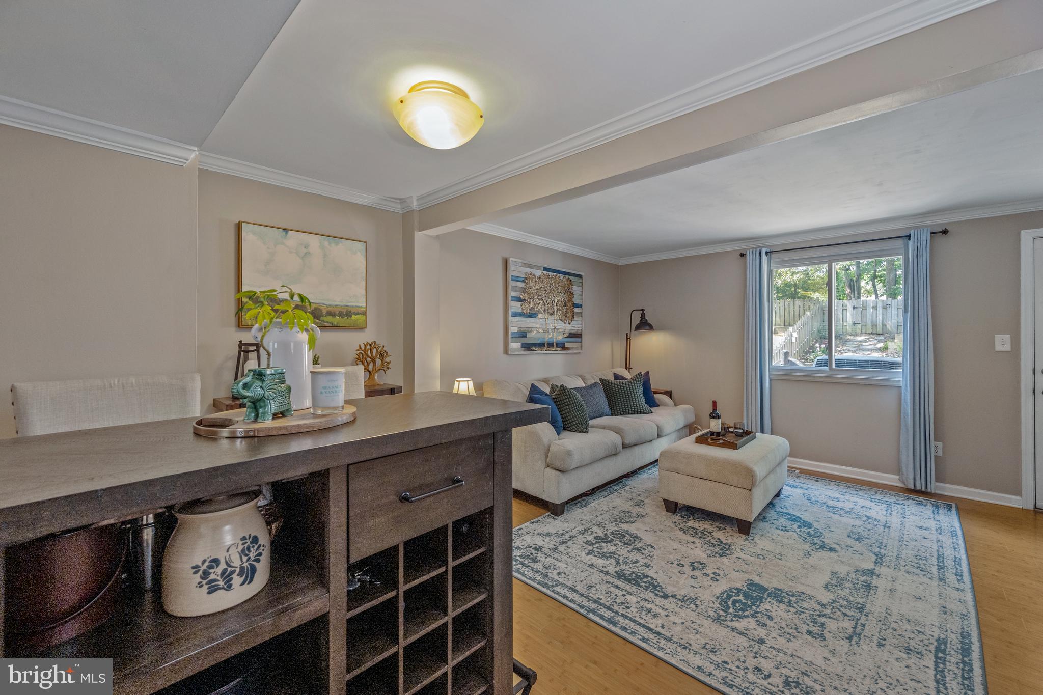 8089 WOLSEY COURT