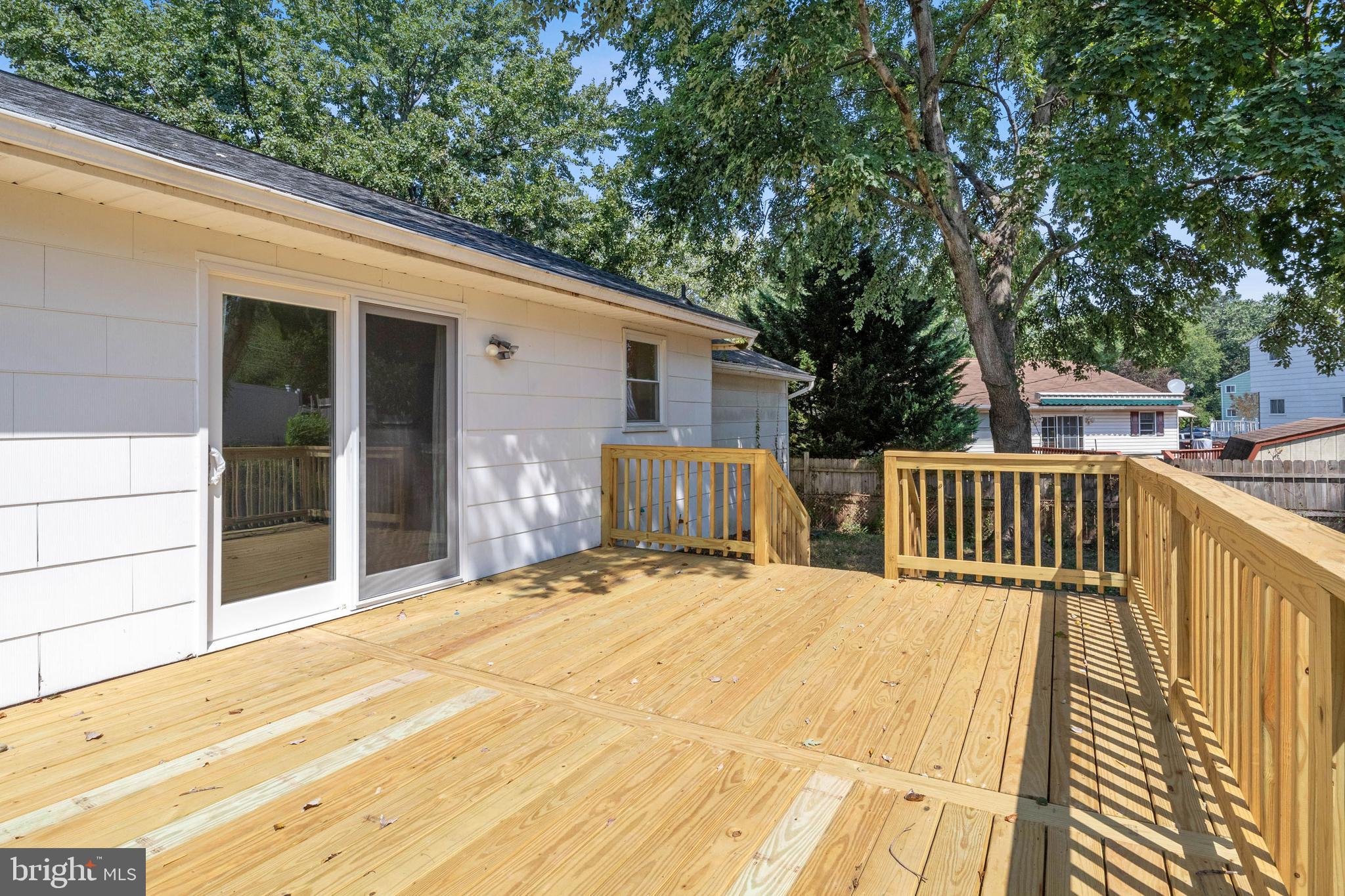 231 Mackintosh DRIVE