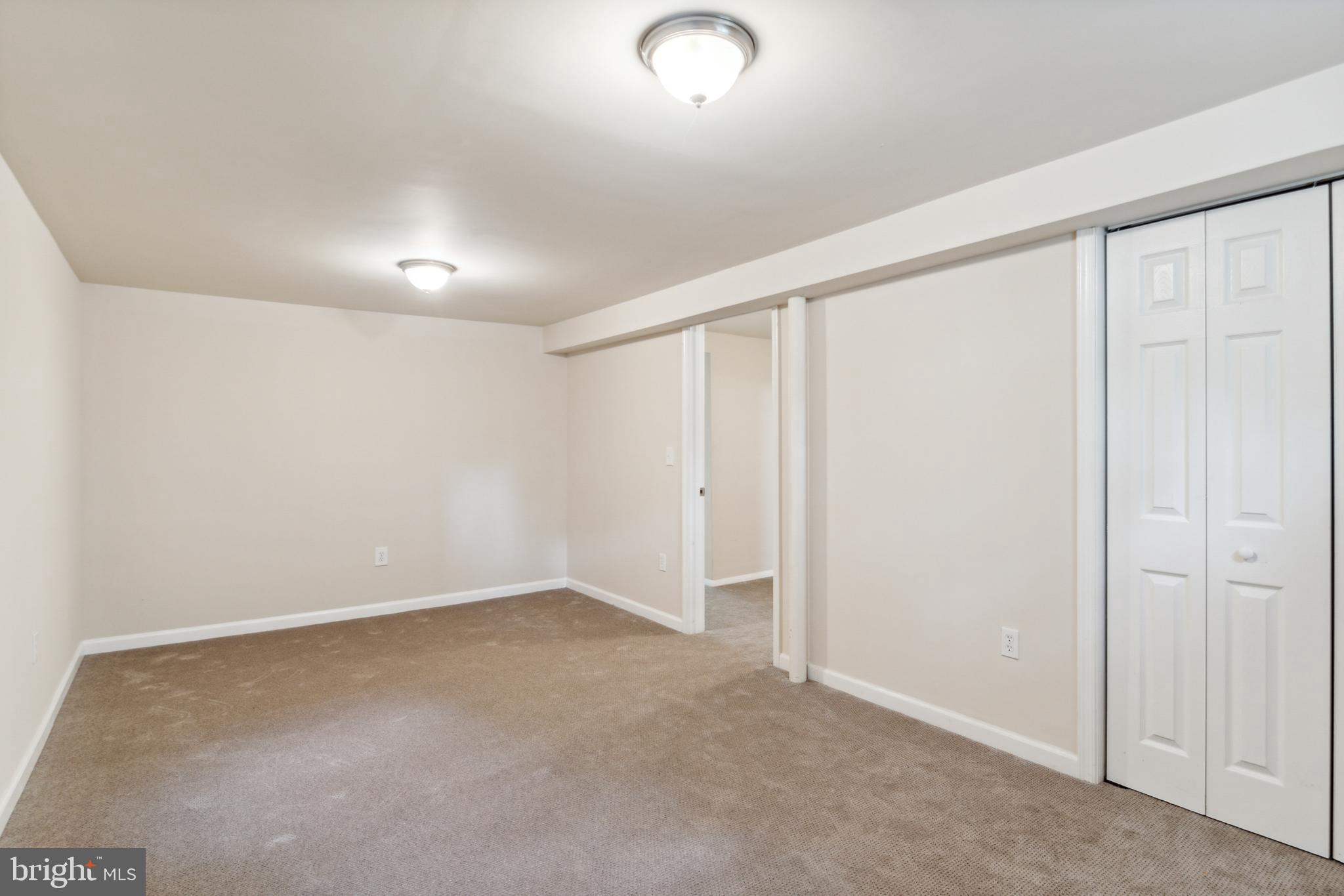231 Mackintosh DRIVE