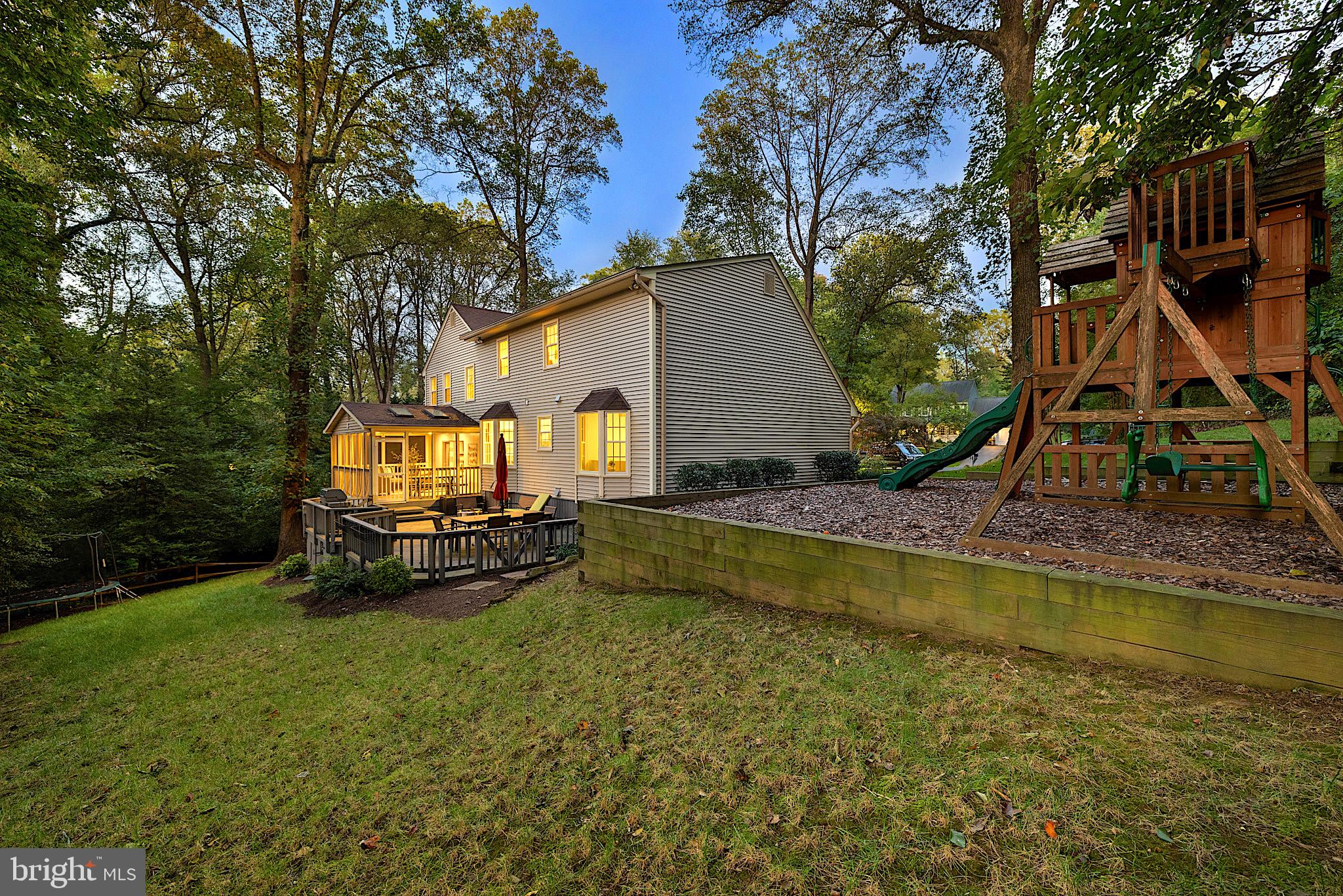 1688 Camden COURT