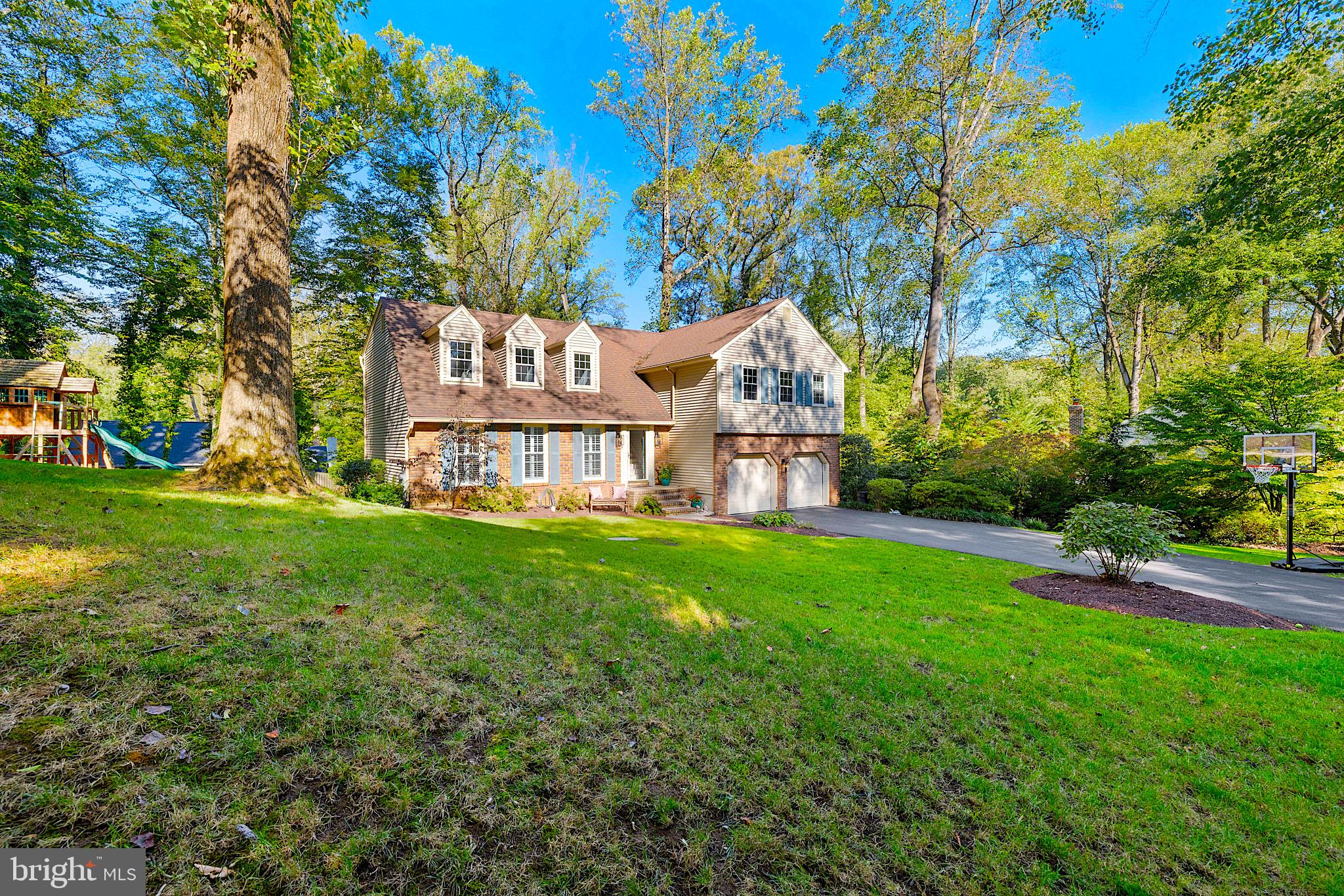 1688 Camden COURT