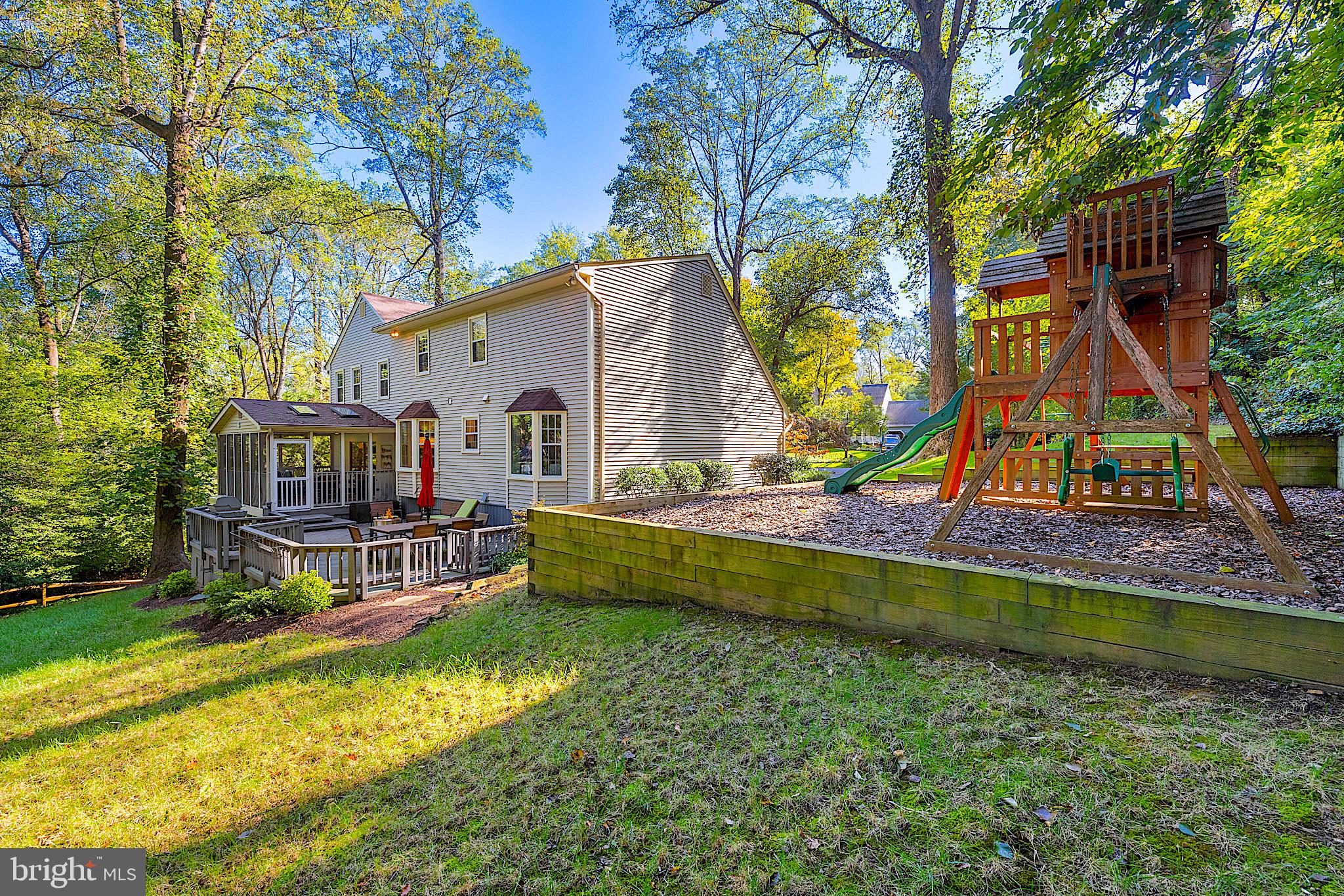 1688 Camden COURT