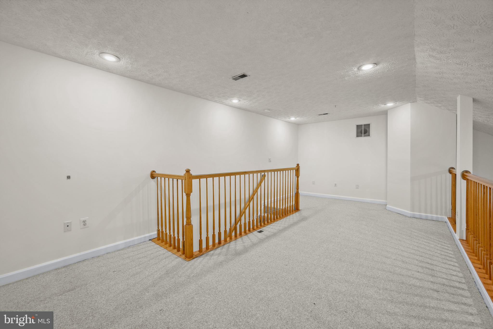 617 Admiral DRIVE Unit: 5402