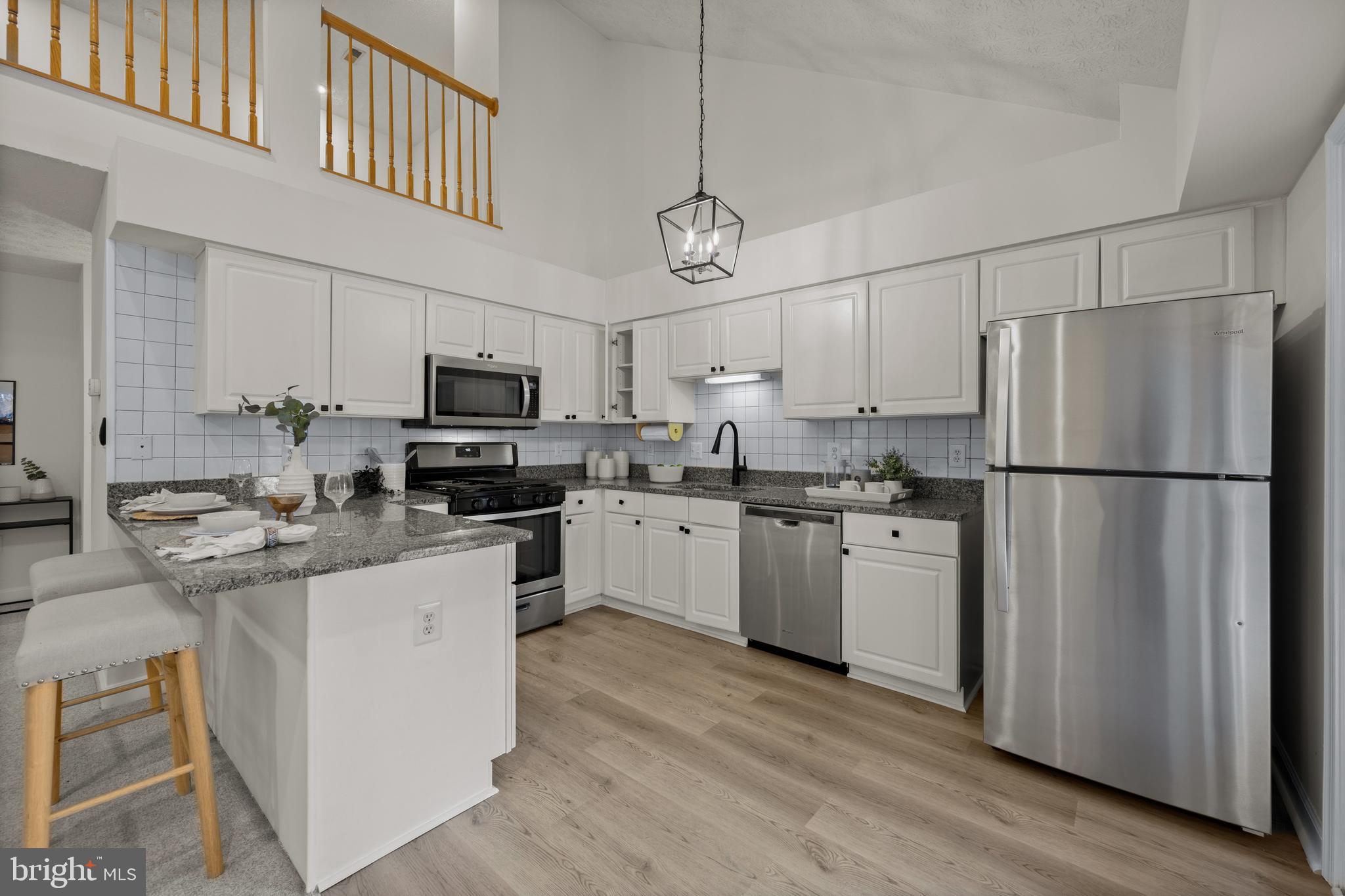617 Admiral DRIVE Unit: 5402