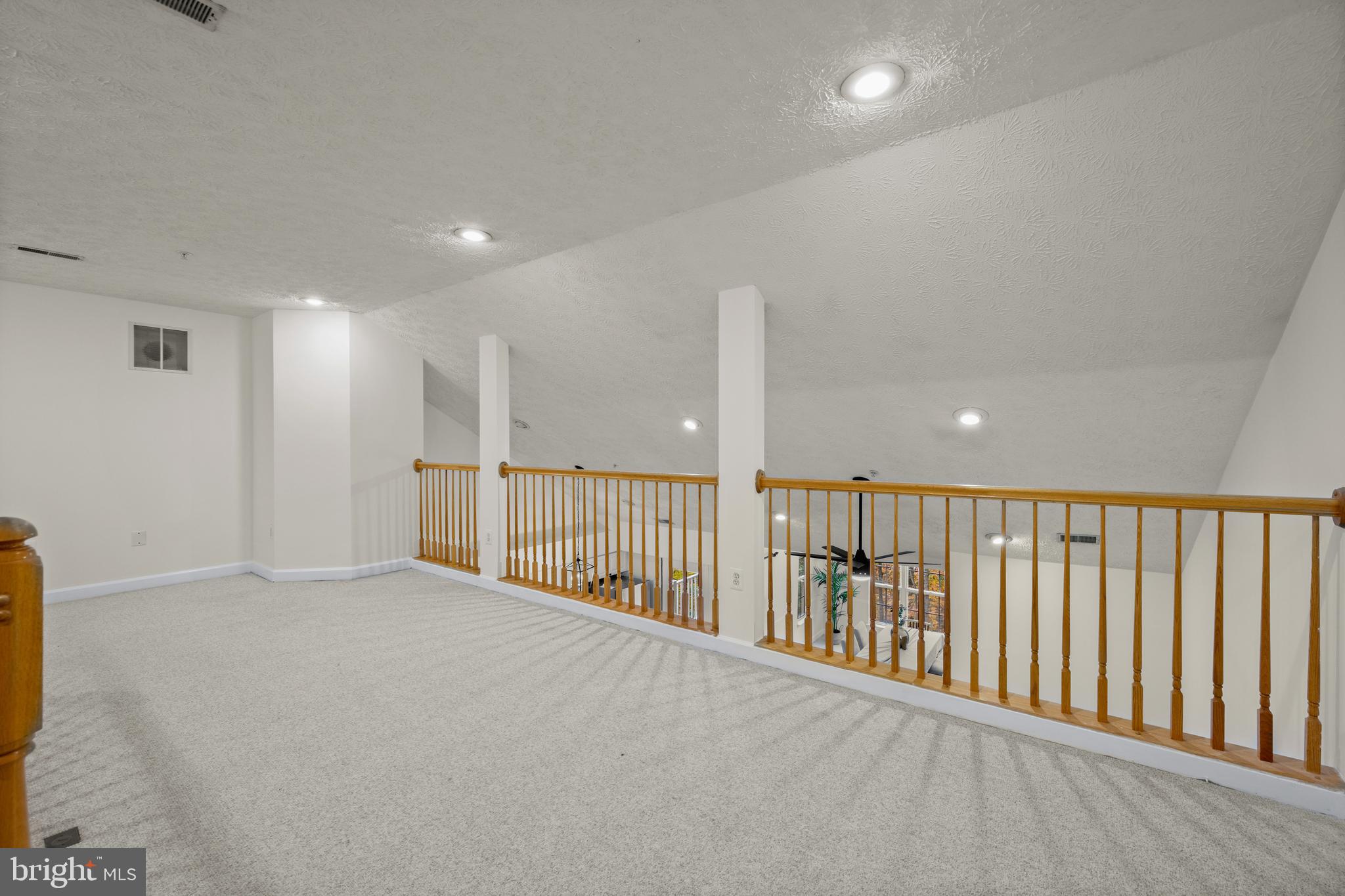 617 Admiral DRIVE Unit: 5402