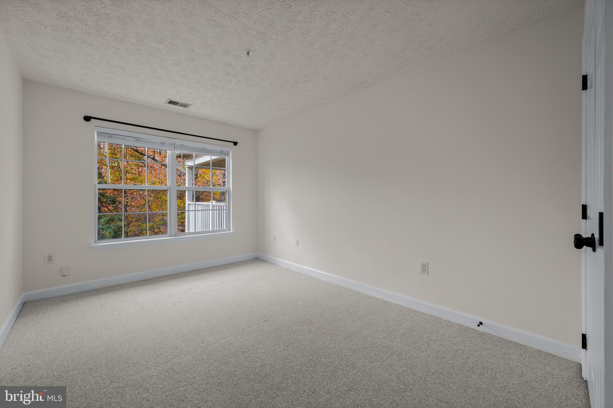 617 Admiral DRIVE Unit: 5402