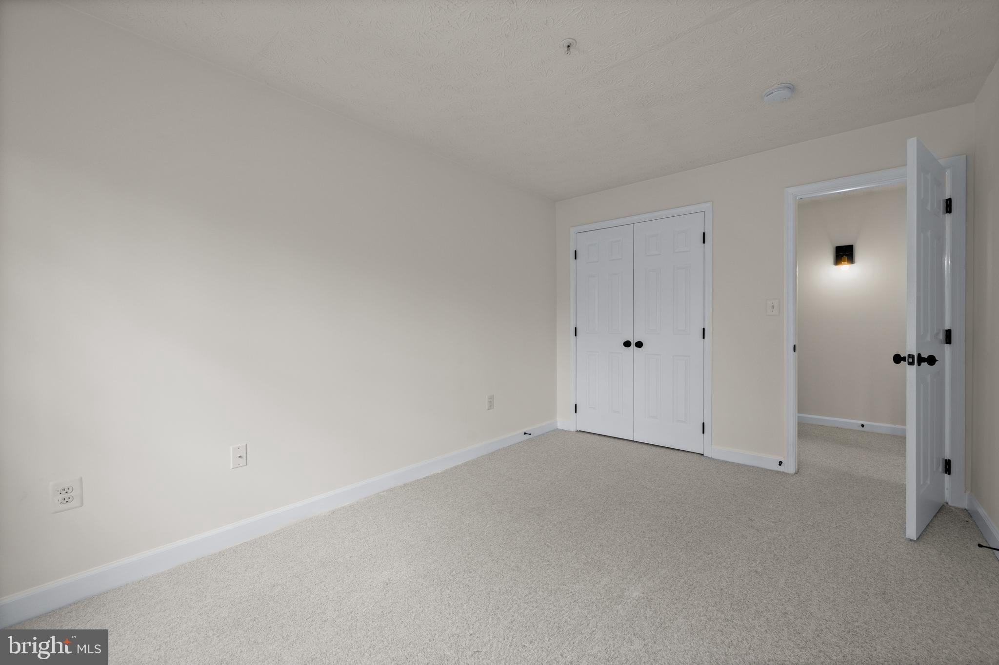 617 Admiral DRIVE Unit: 5402