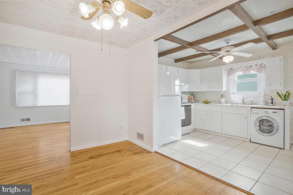 100 Longcross Rd