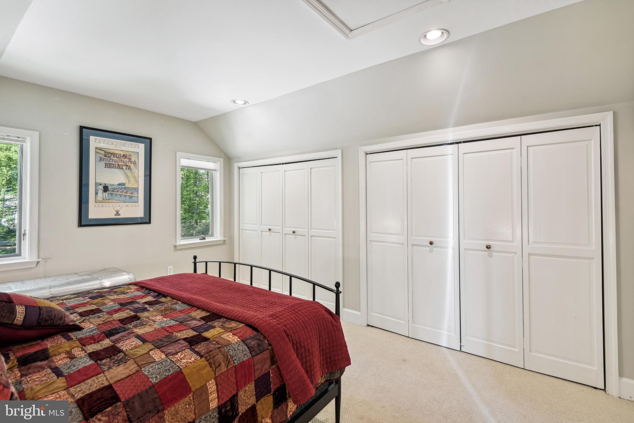 344 Martins Cove Rd