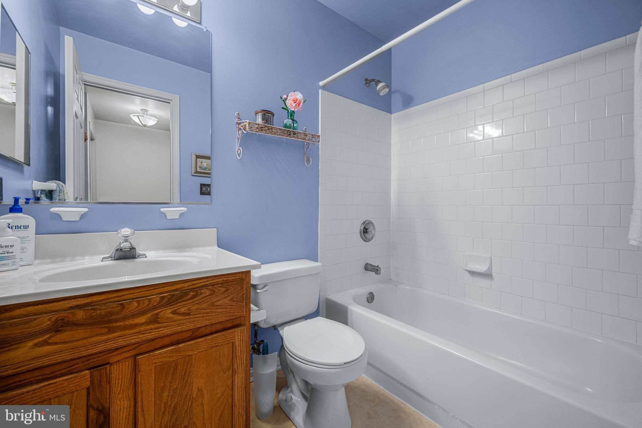 188 Langdon Farm Cir