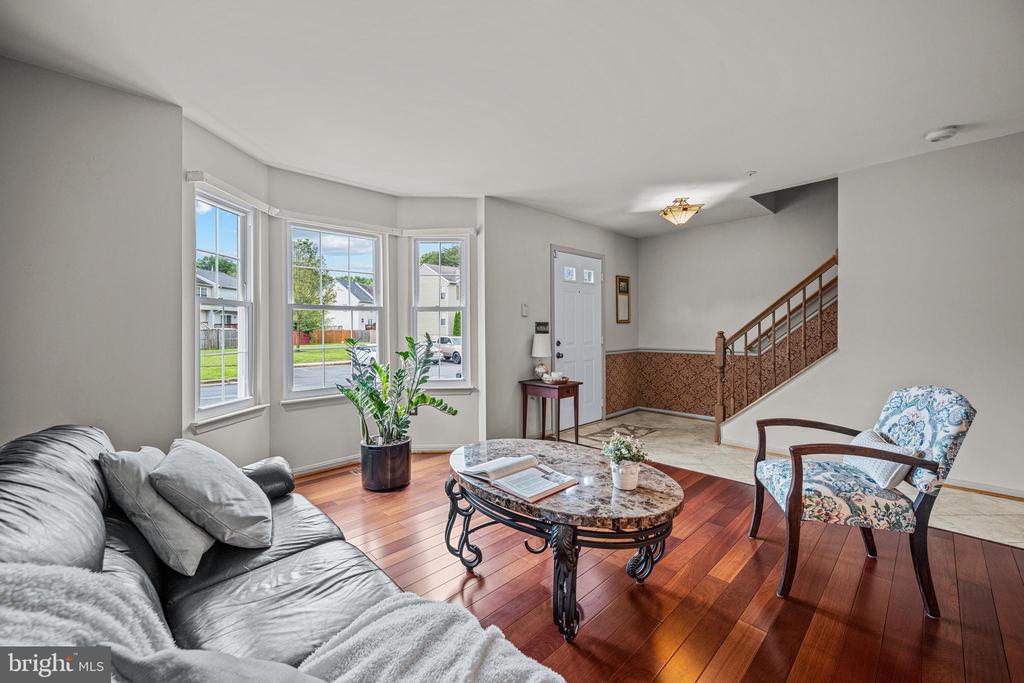 188 Langdon Farm Cir