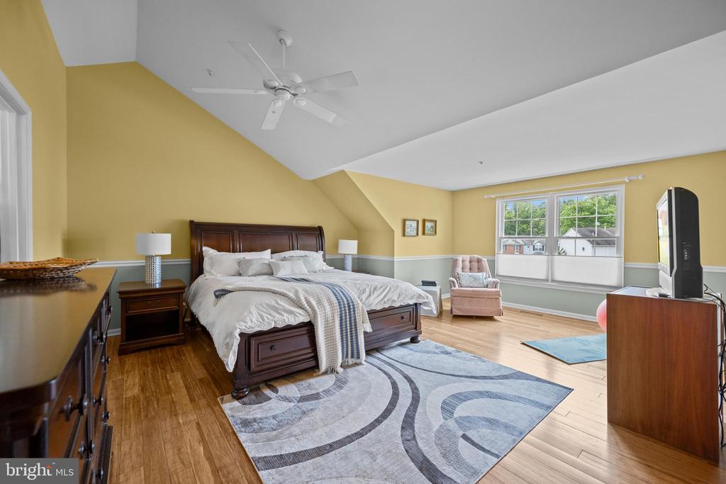 188 Langdon Farm Cir