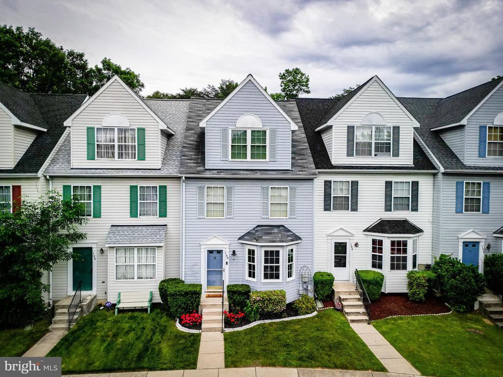 188 Langdon Farm Cir