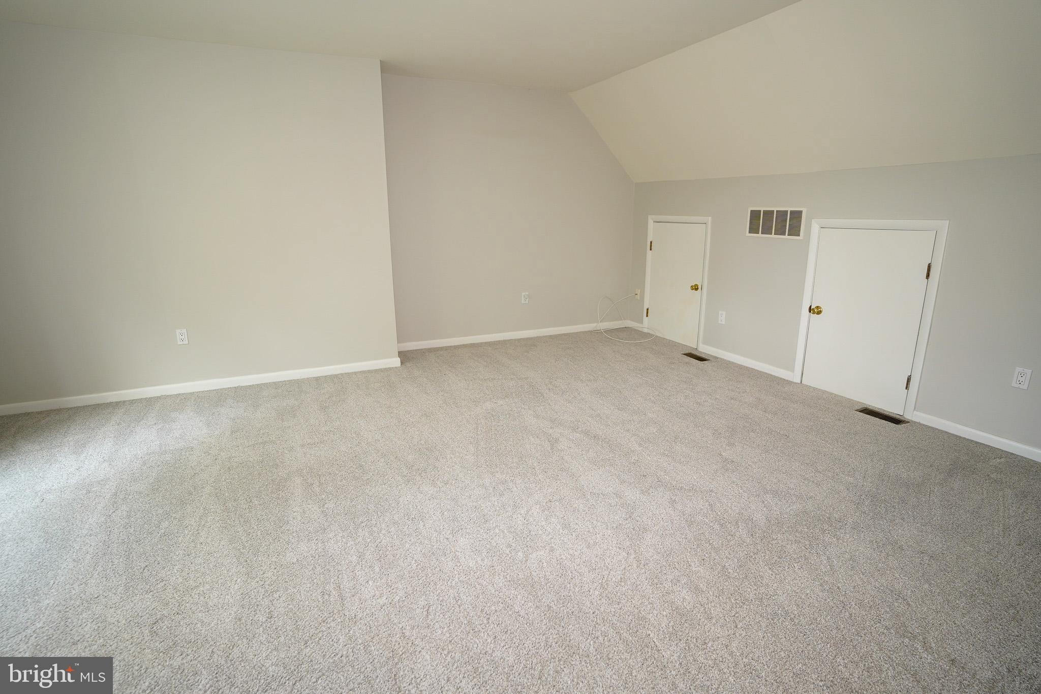 567 ARUNDEL DR