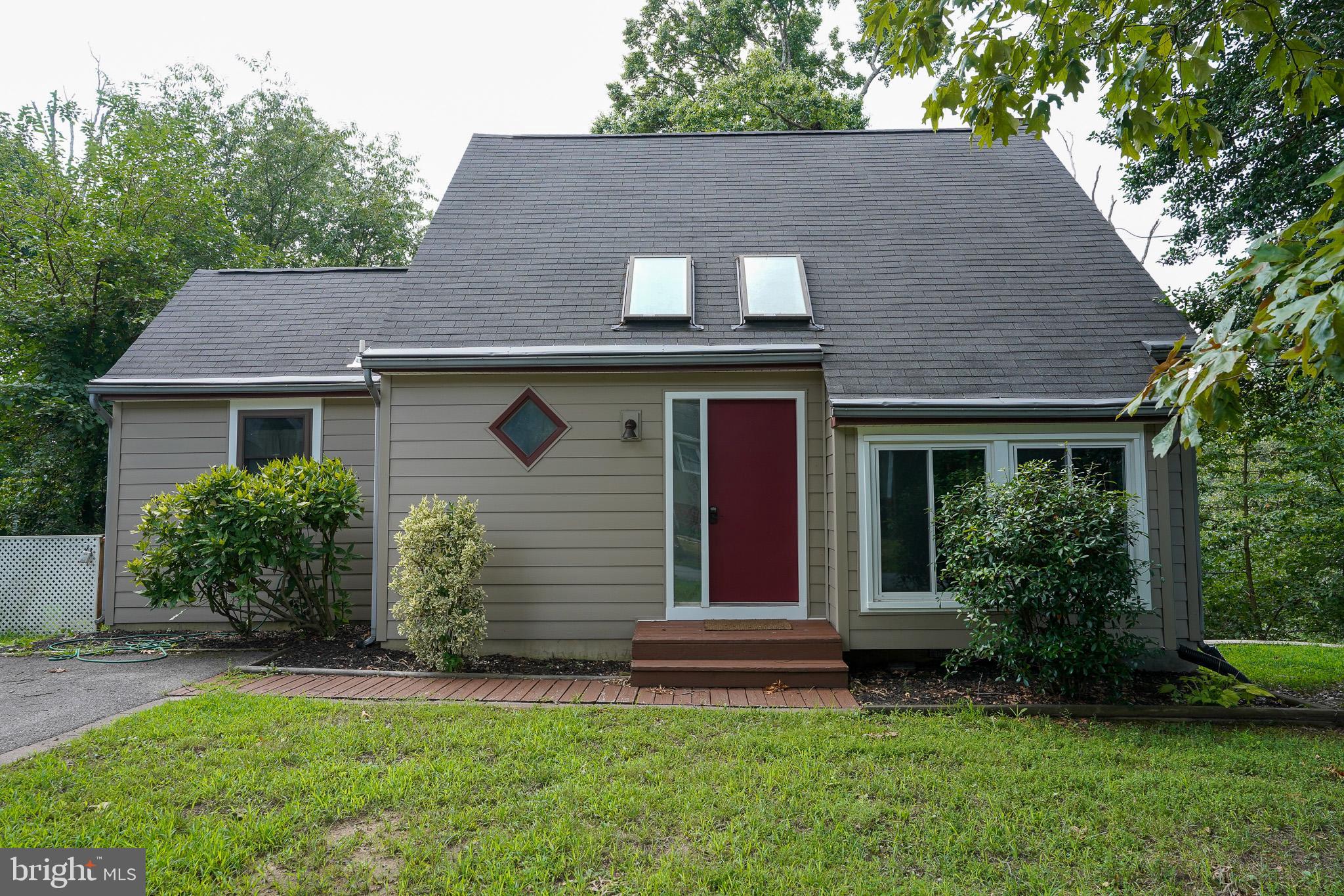 567 ARUNDEL DR