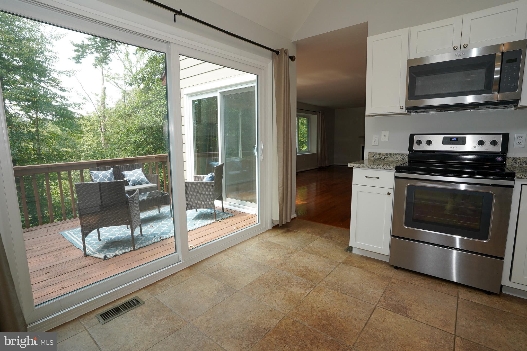 567 ARUNDEL DR