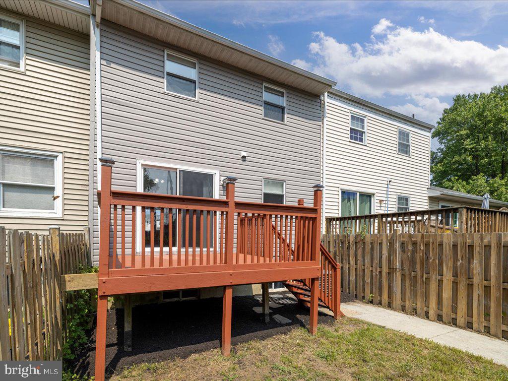 276 Keith Ct