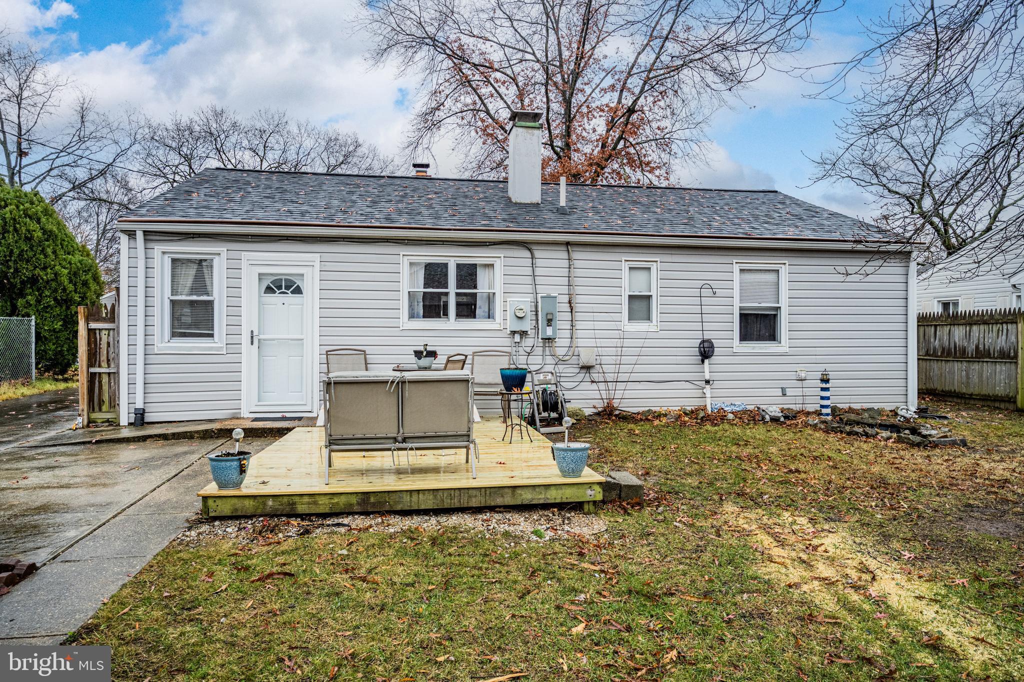 1204 Guildford Rd