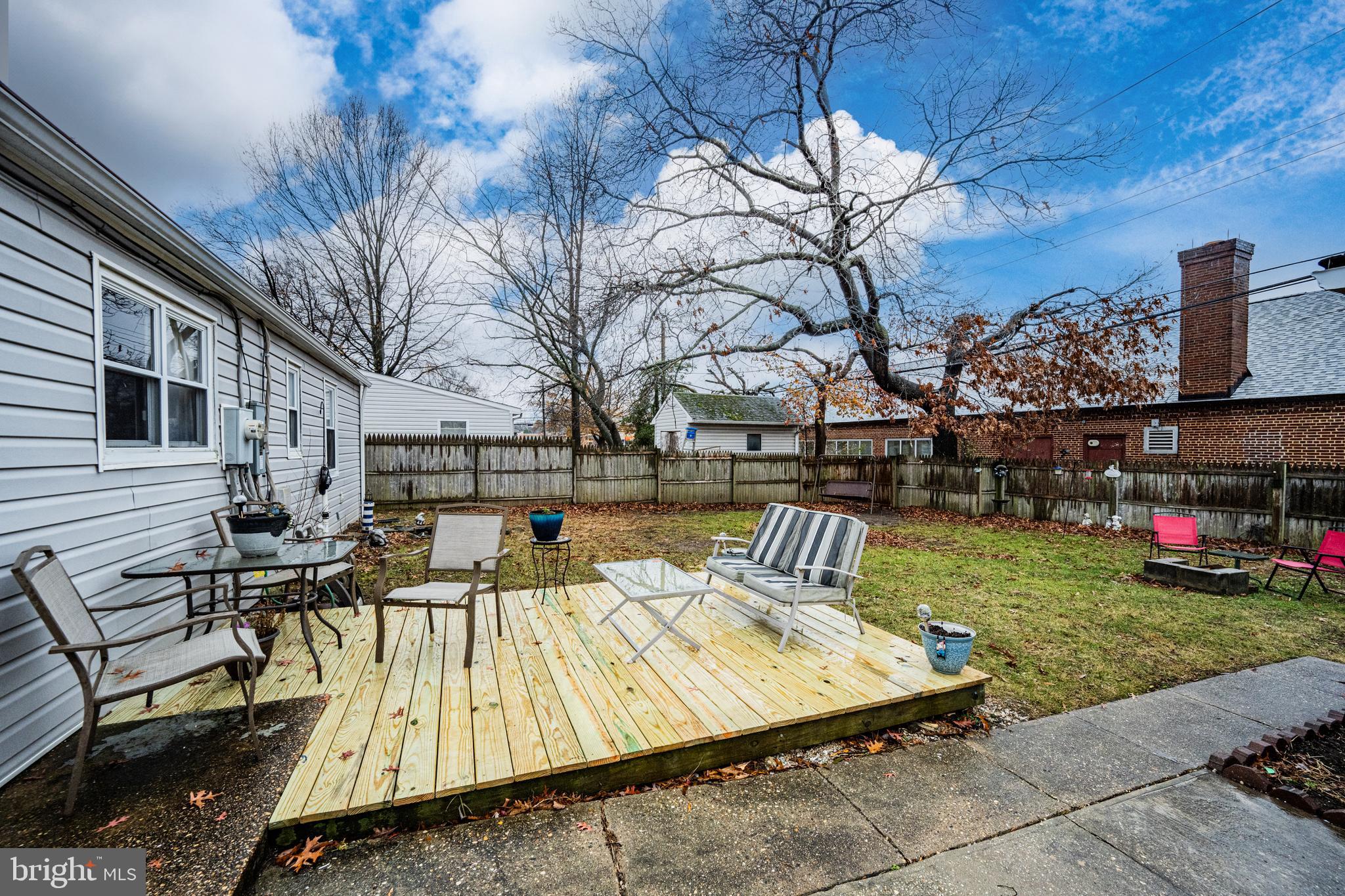 1204 Guildford Rd