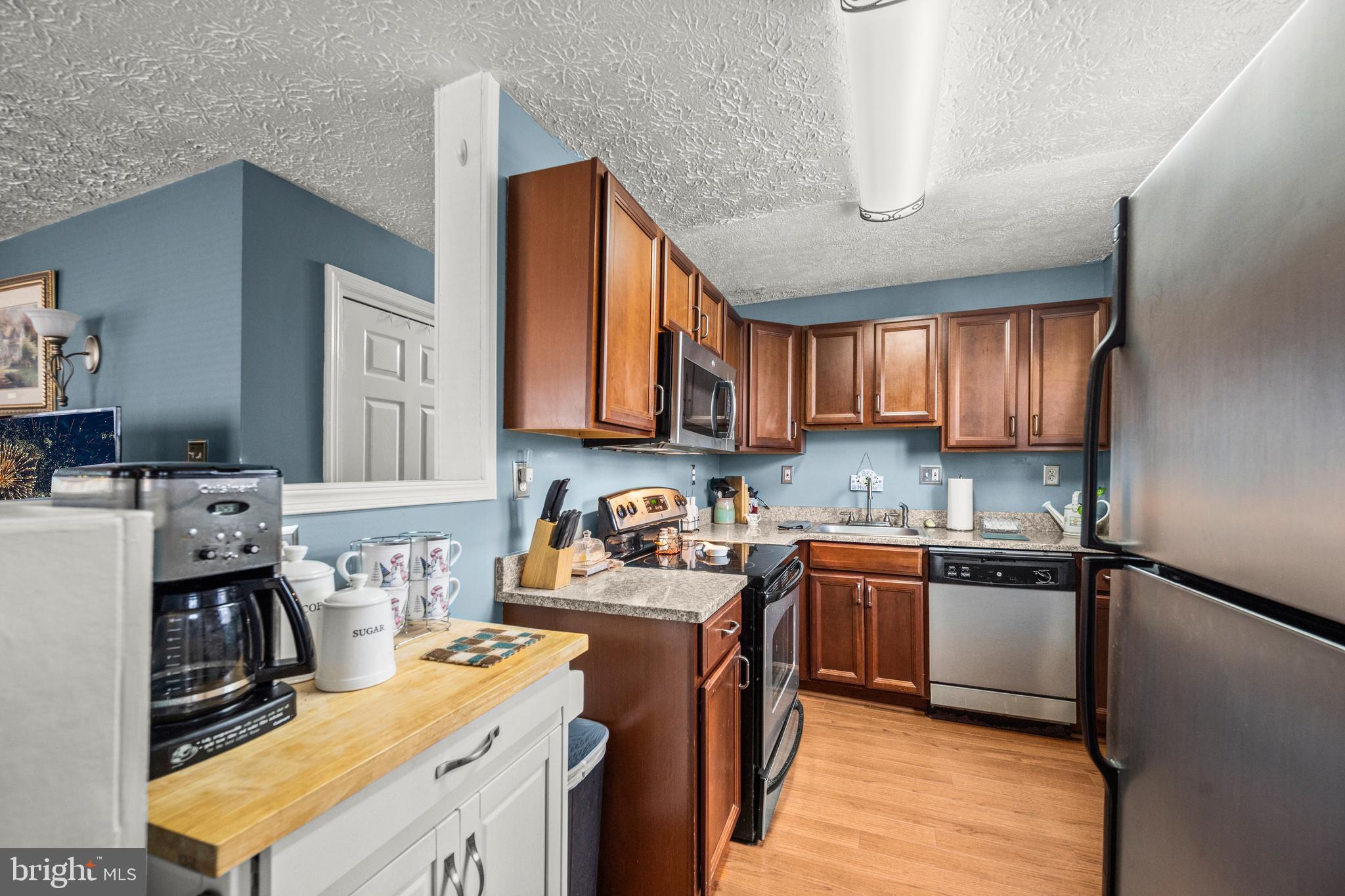 1204 Guildford Rd