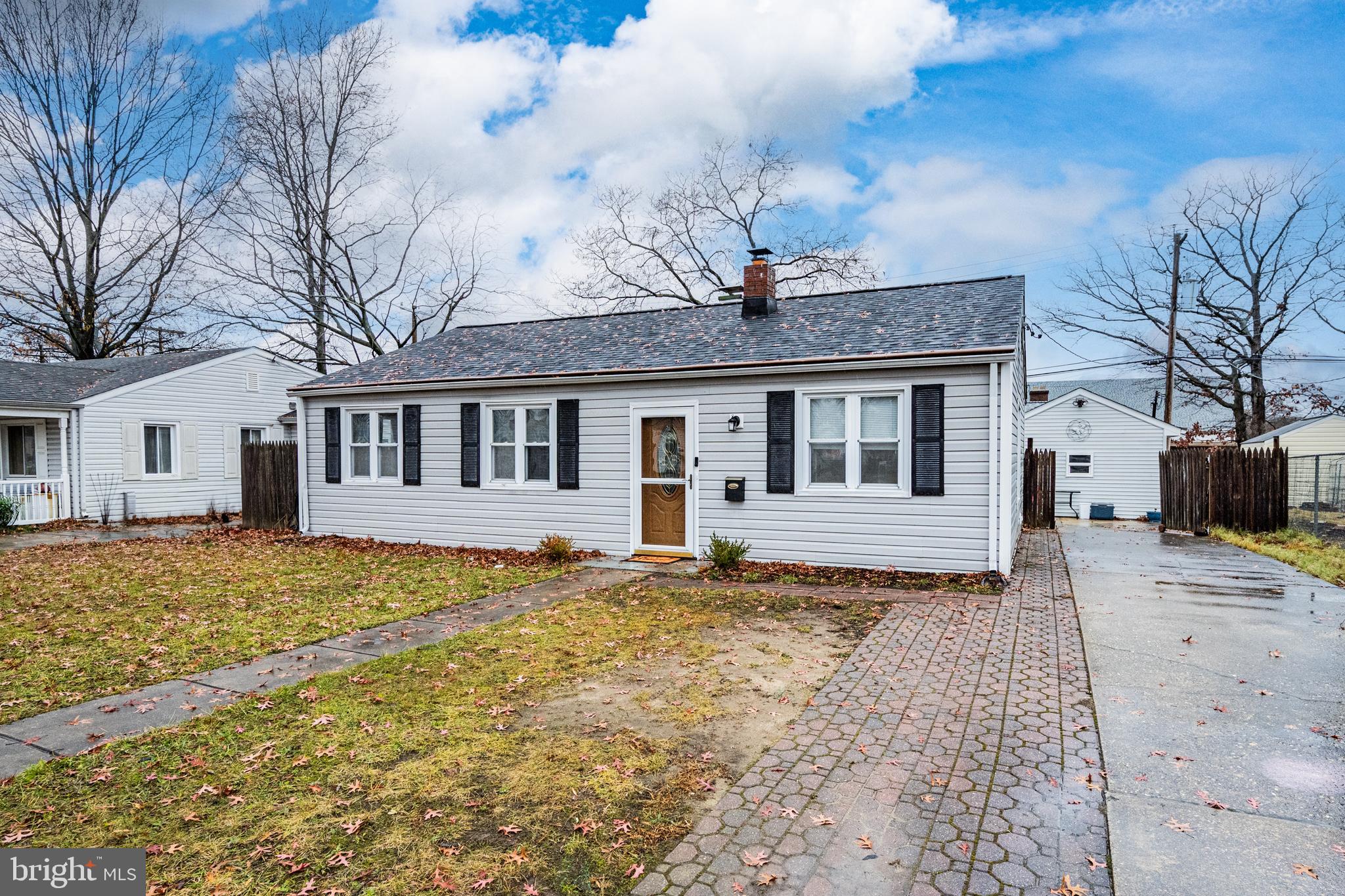 1204 Guildford Rd