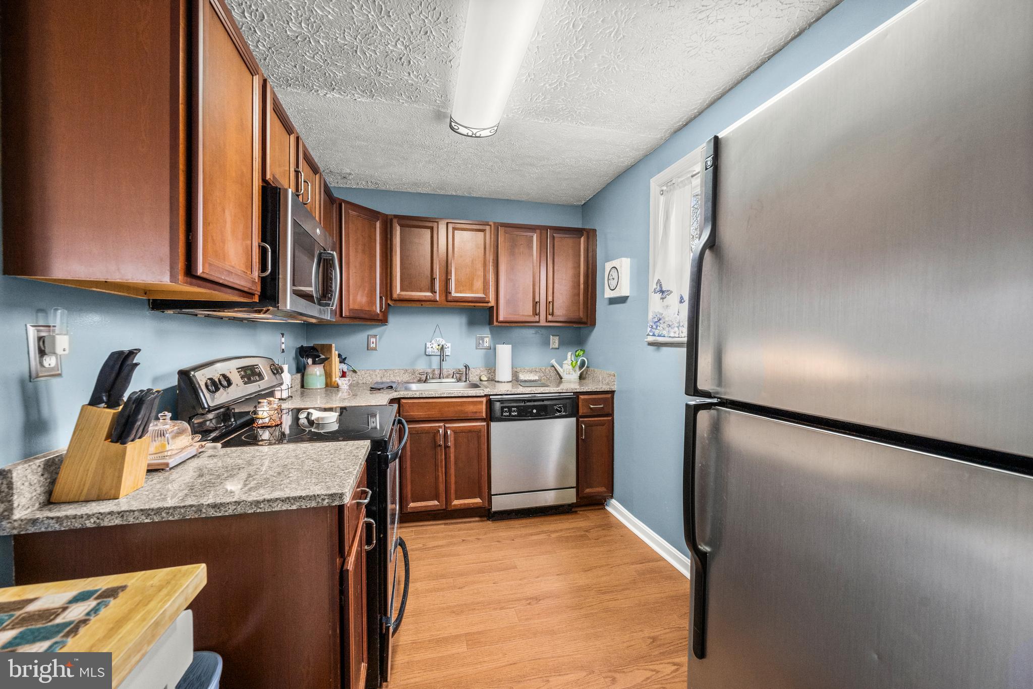 1204 Guildford Rd