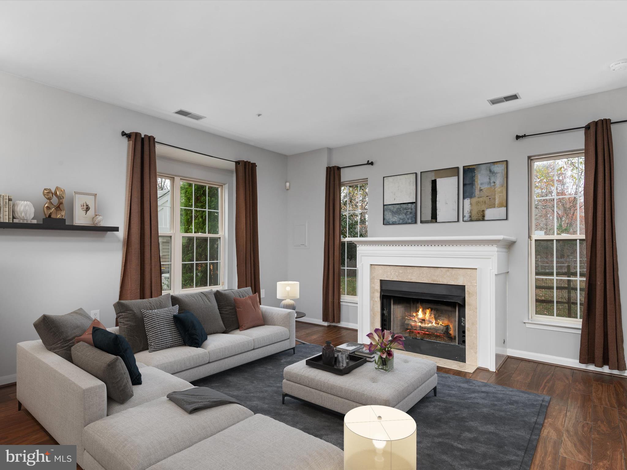 8742 Orchard Green Ct