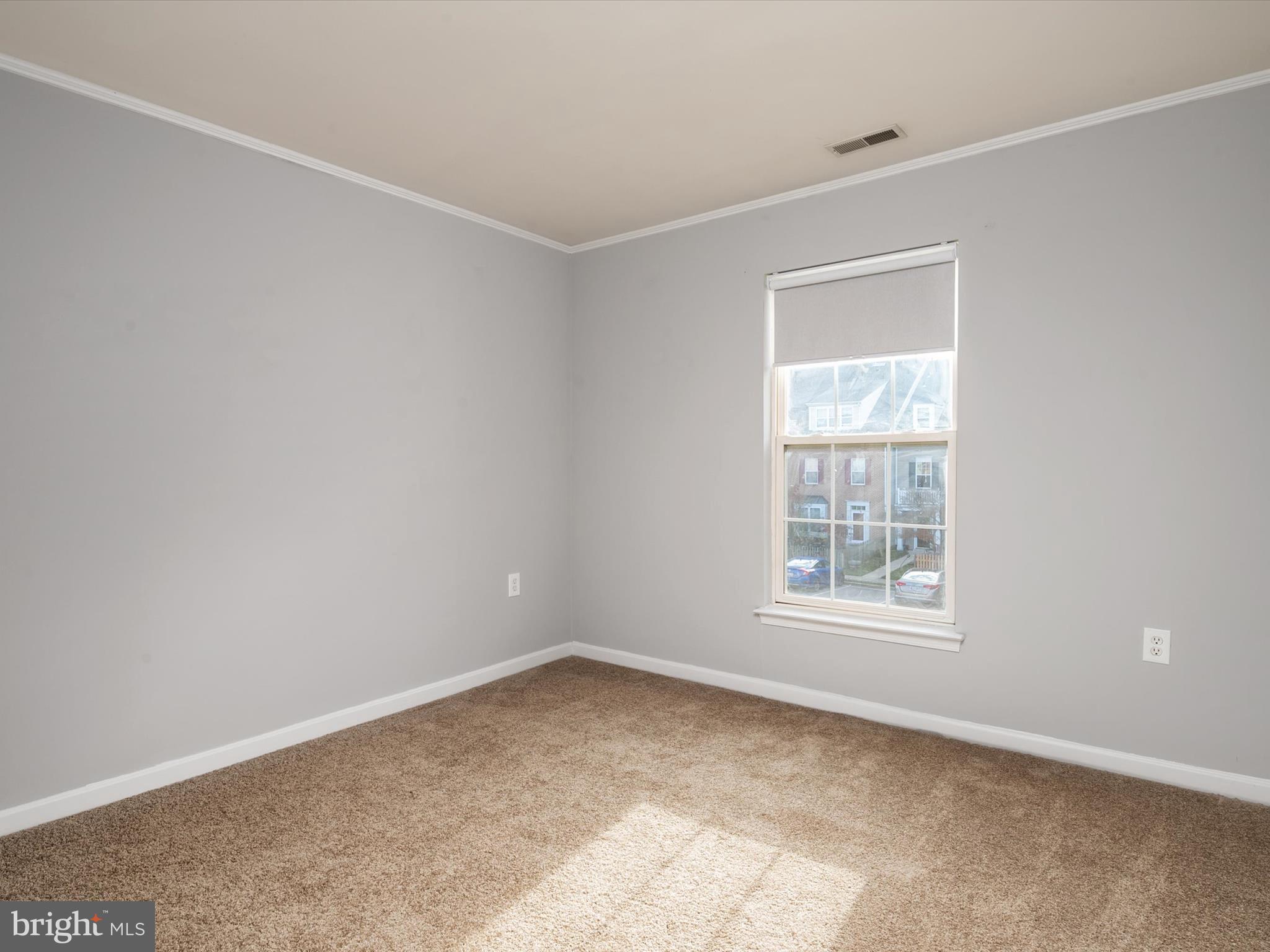 8742 Orchard Green Ct