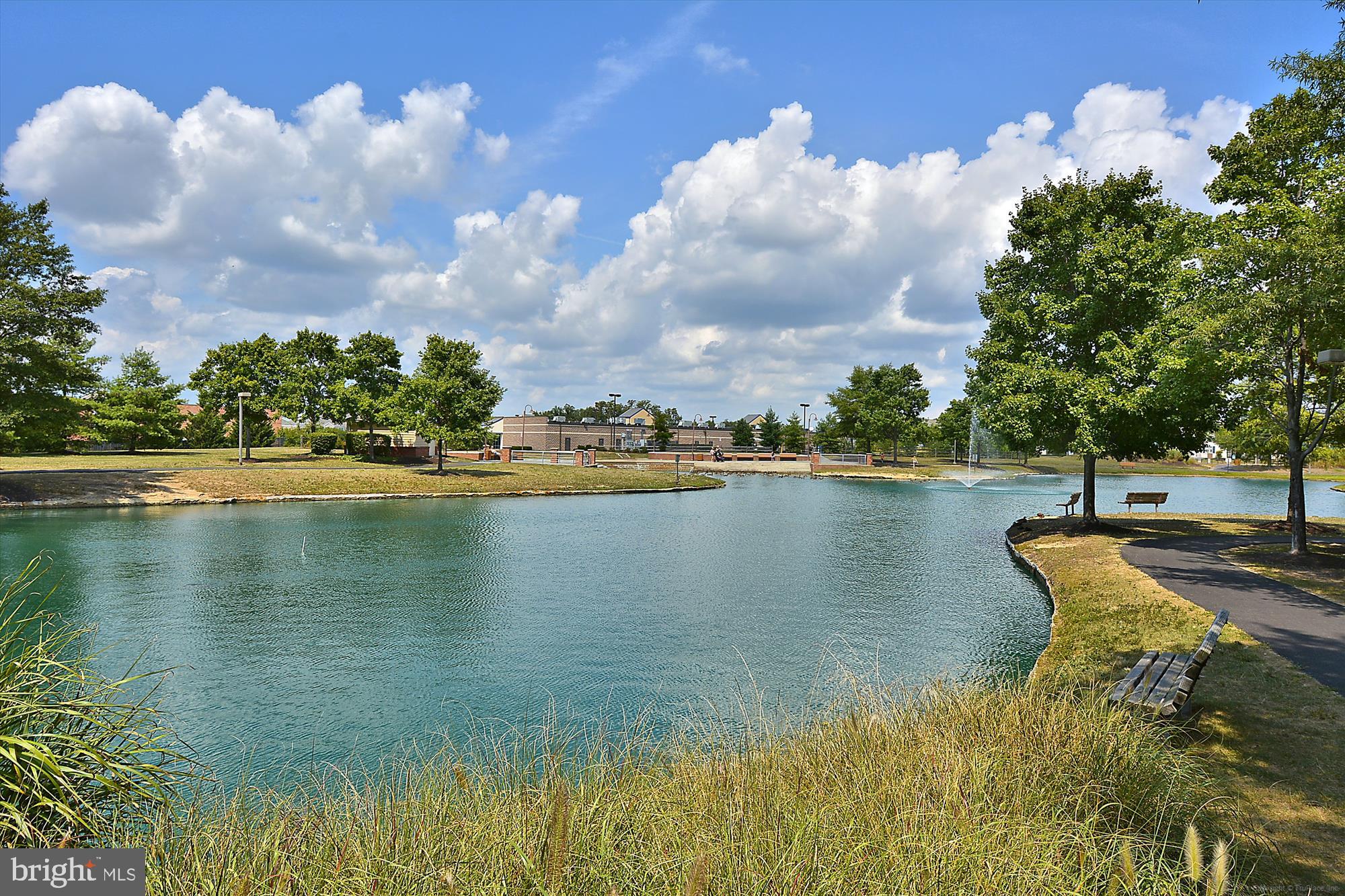 8742 Orchard Green Ct