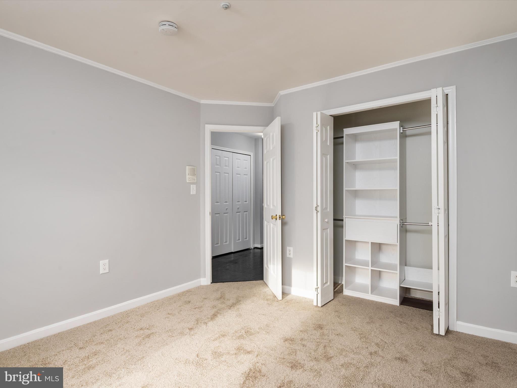 8742 Orchard Green Ct