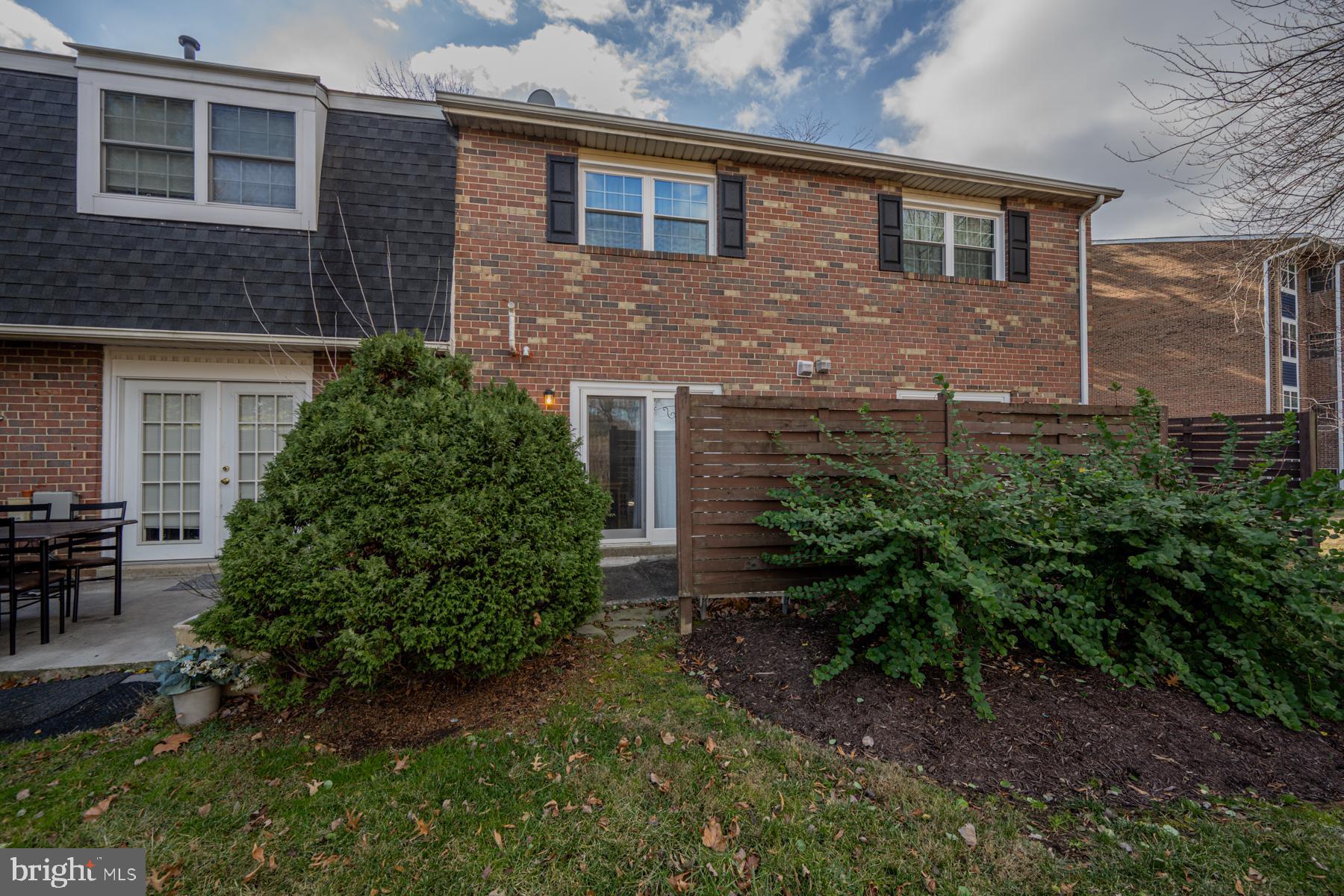 8397 Norwood Dr