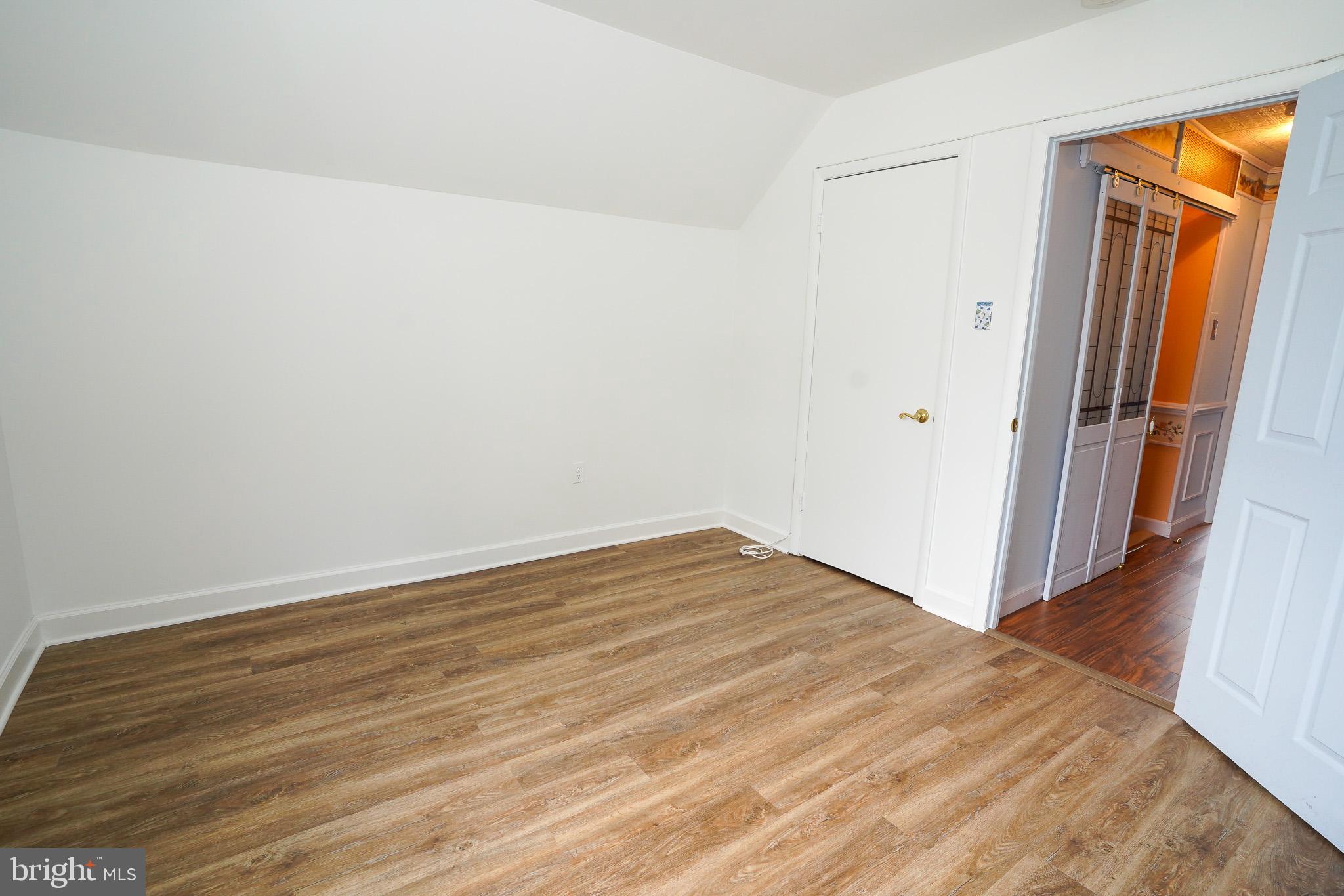 1887 ALDERNEY CT