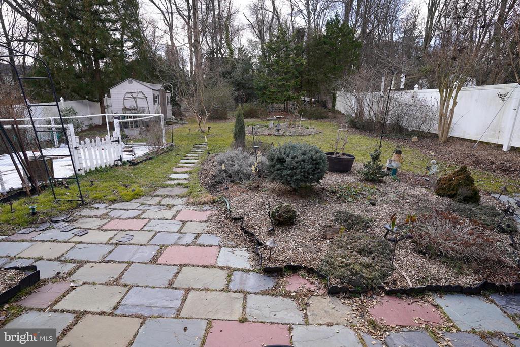 1887 ALDERNEY CT