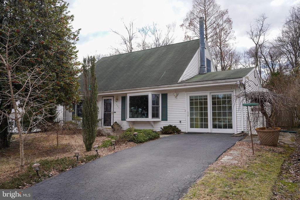 1887 ALDERNEY CT