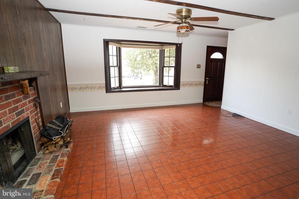1887 ALDERNEY CT