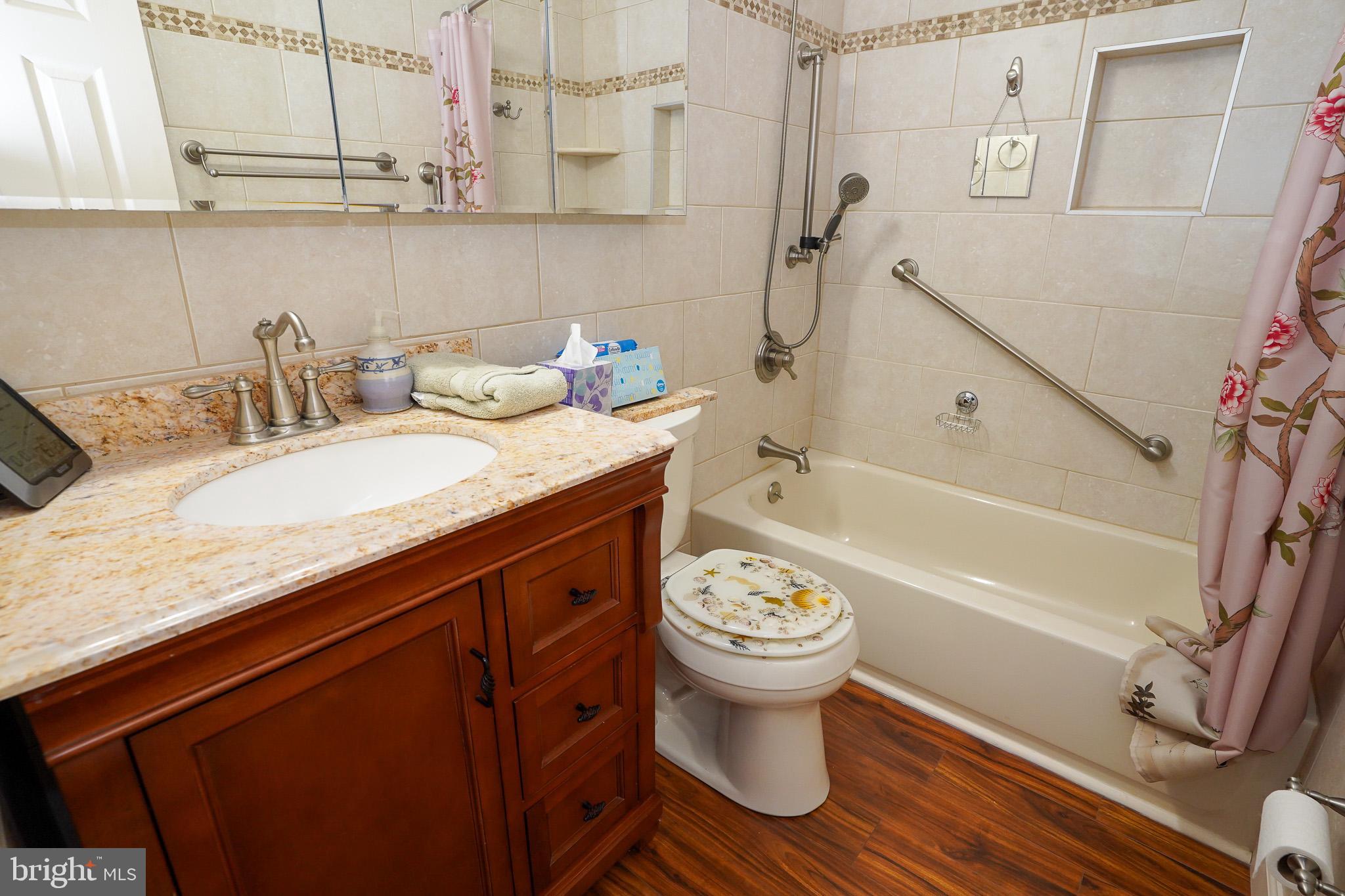 1887 ALDERNEY CT