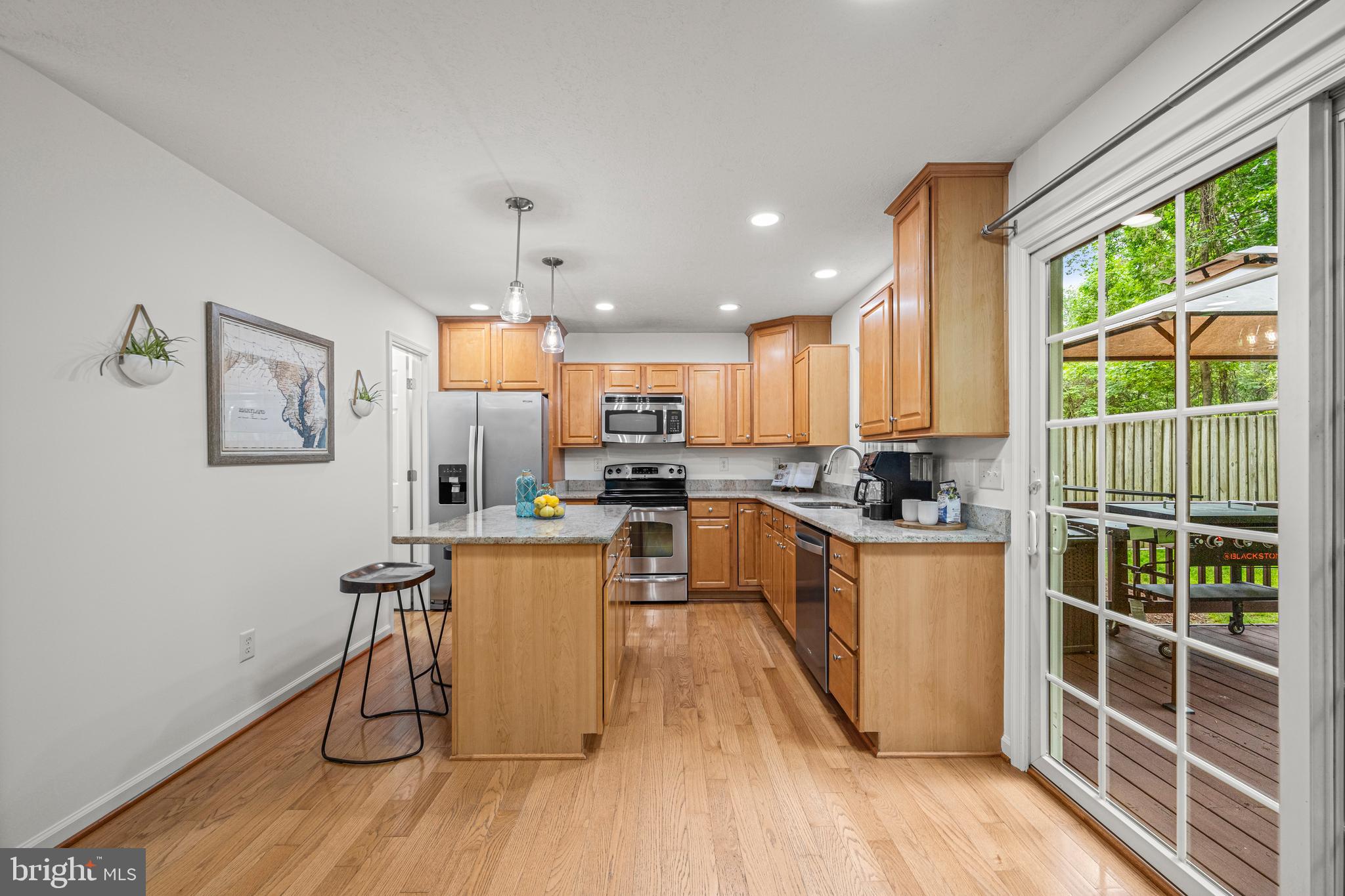 409 Magothy Bridge Rd