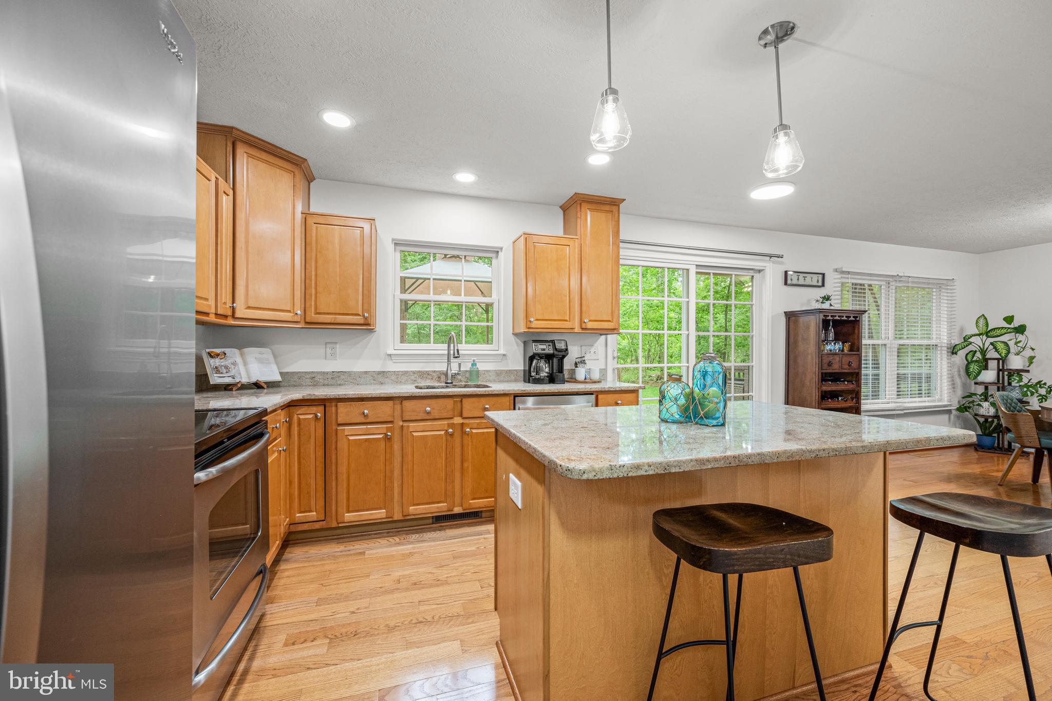 409 Magothy Bridge Rd