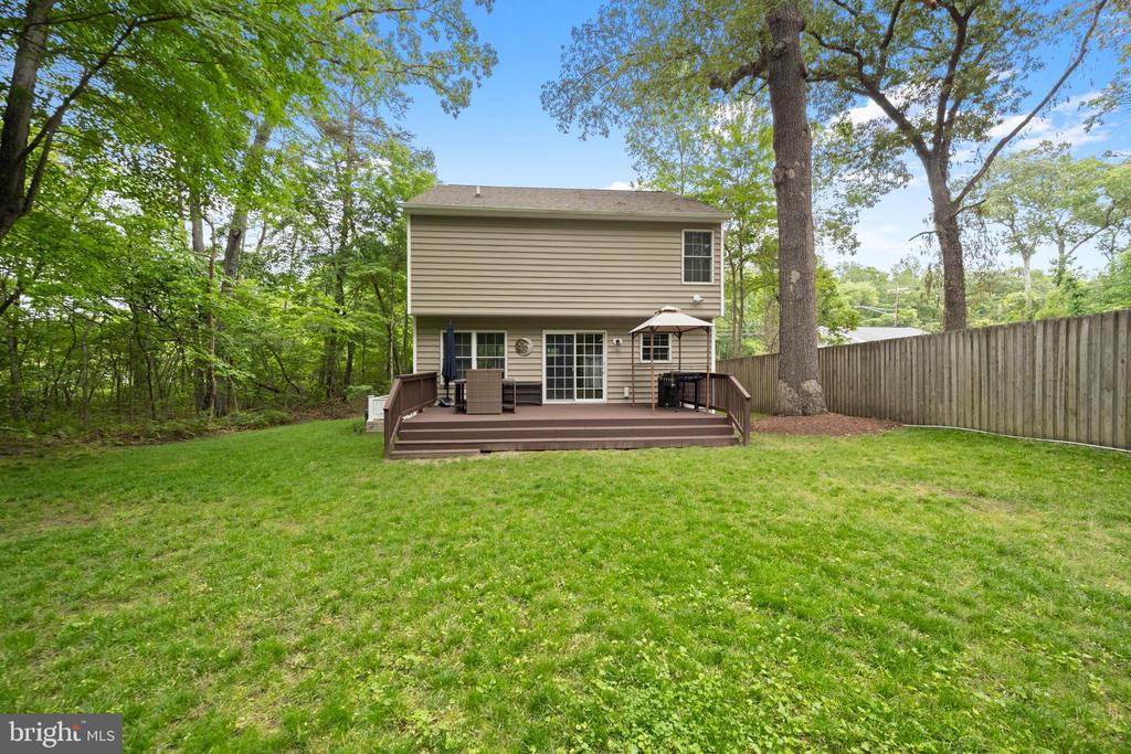 409 Magothy Bridge Rd