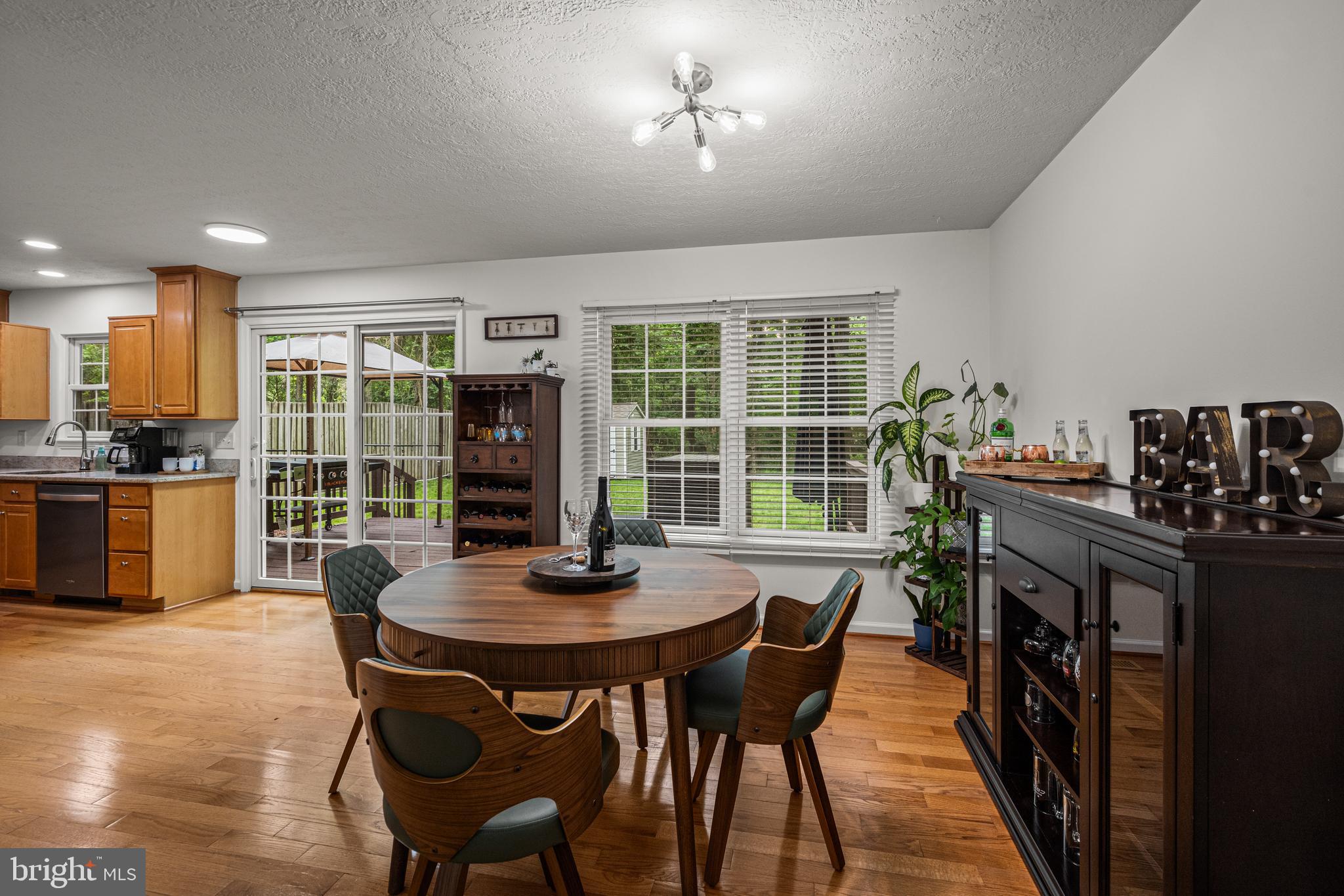 409 Magothy Bridge Rd