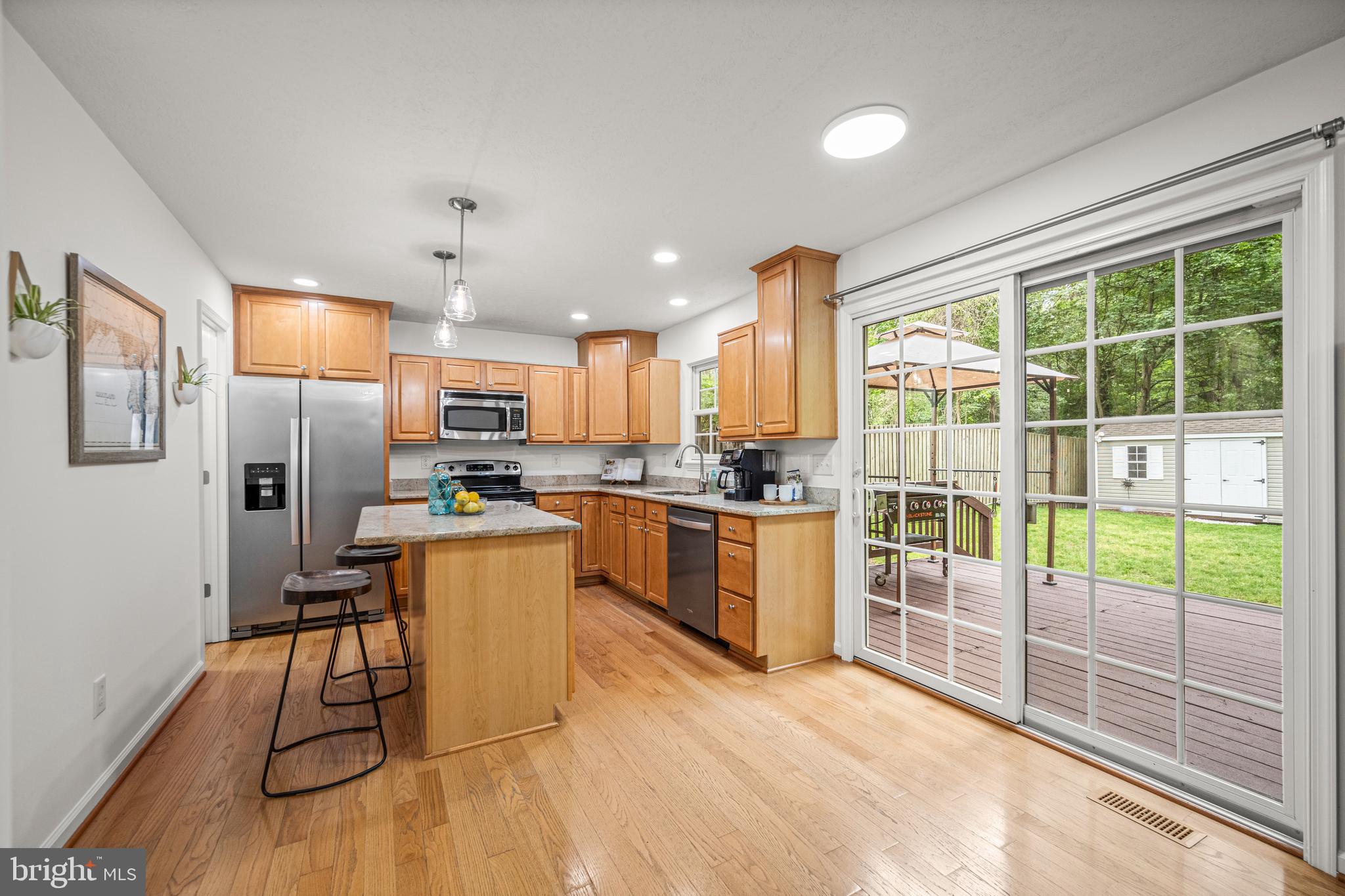 409 Magothy Bridge Rd