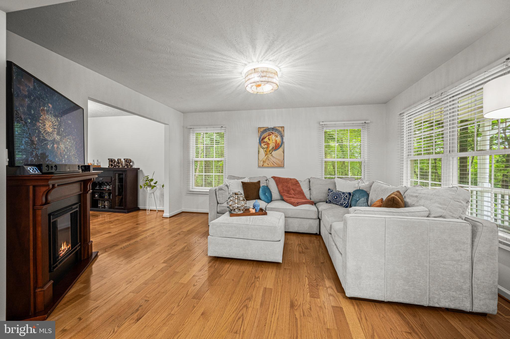 409 Magothy Bridge Rd