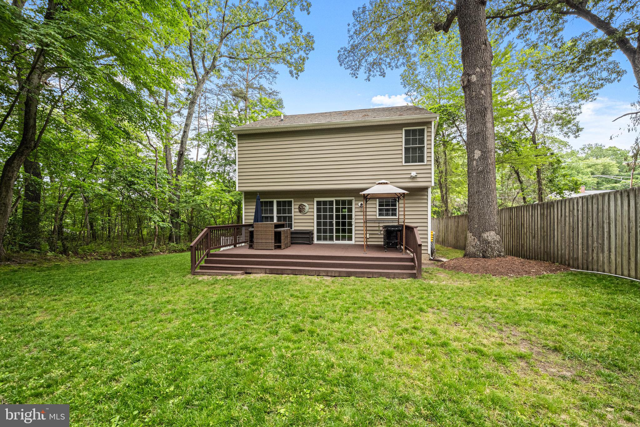 409 Magothy Bridge Rd