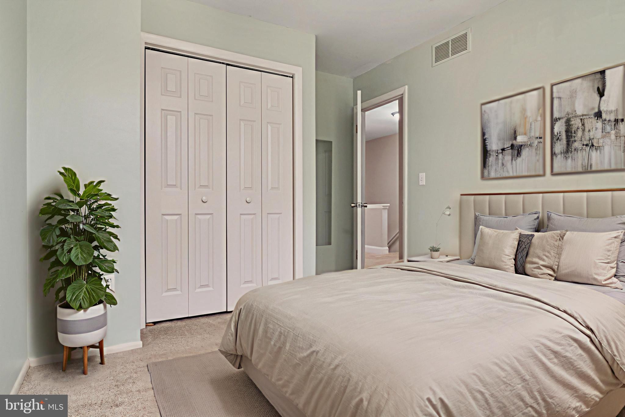 1324 HAZEL NUT COURT