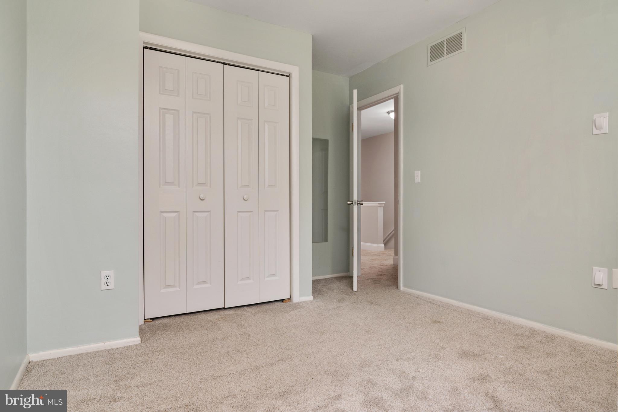 1324 HAZEL NUT COURT