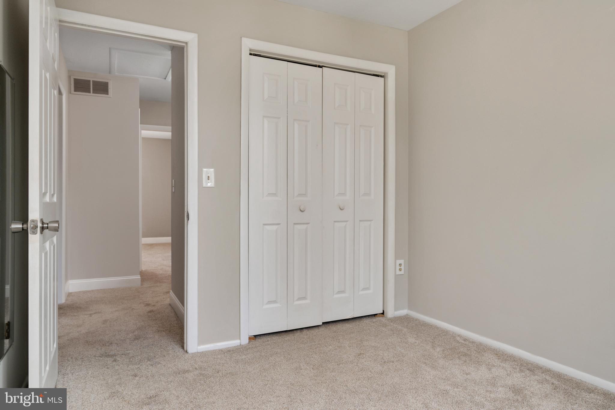 1324 HAZEL NUT COURT