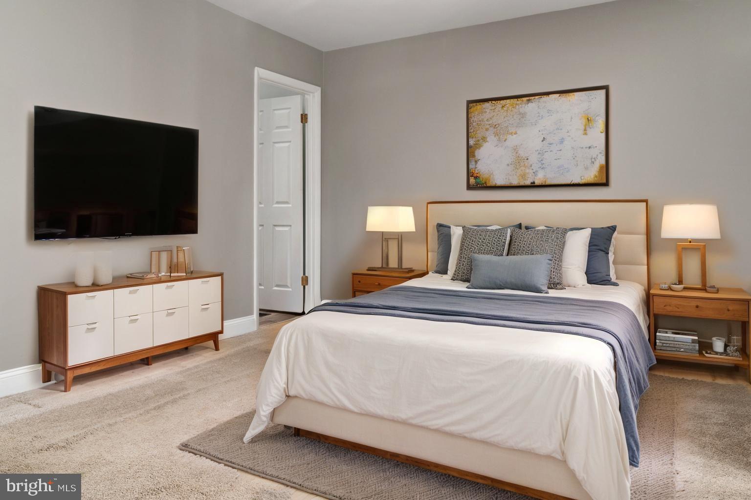 1324 HAZEL NUT COURT