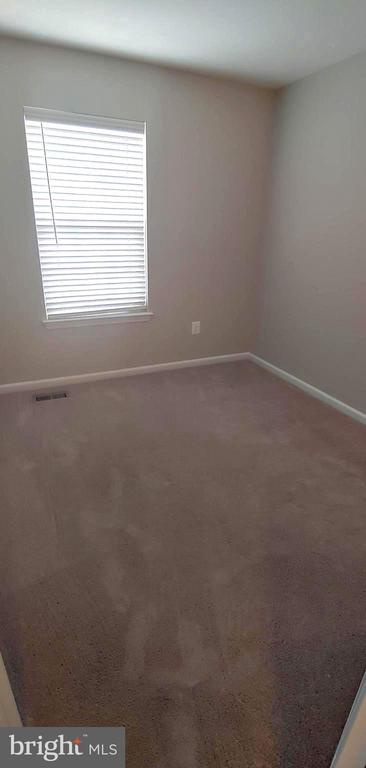 1011 HAWKINS WAY